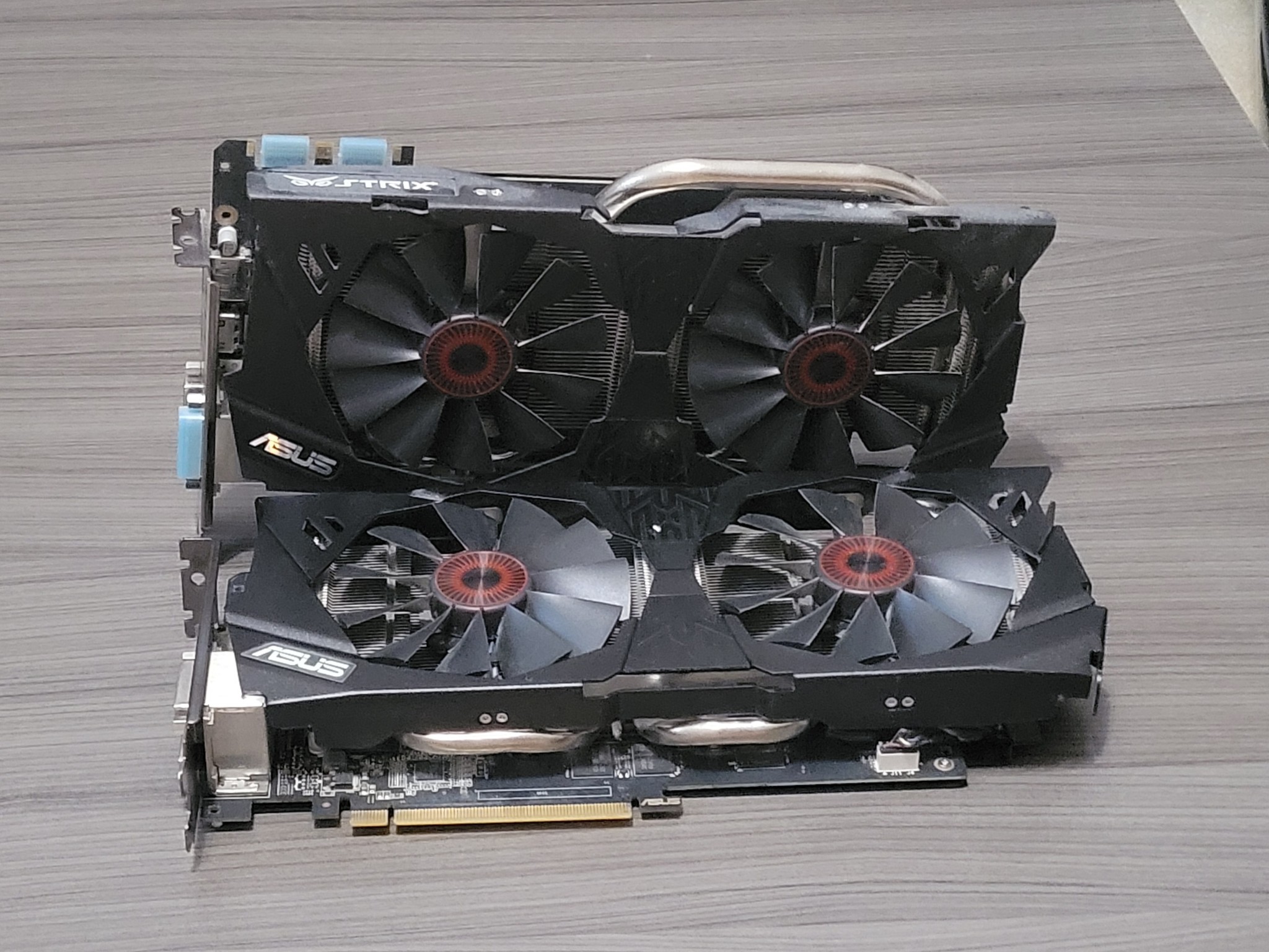2x NVIDIA GTX 970 Asus Strix