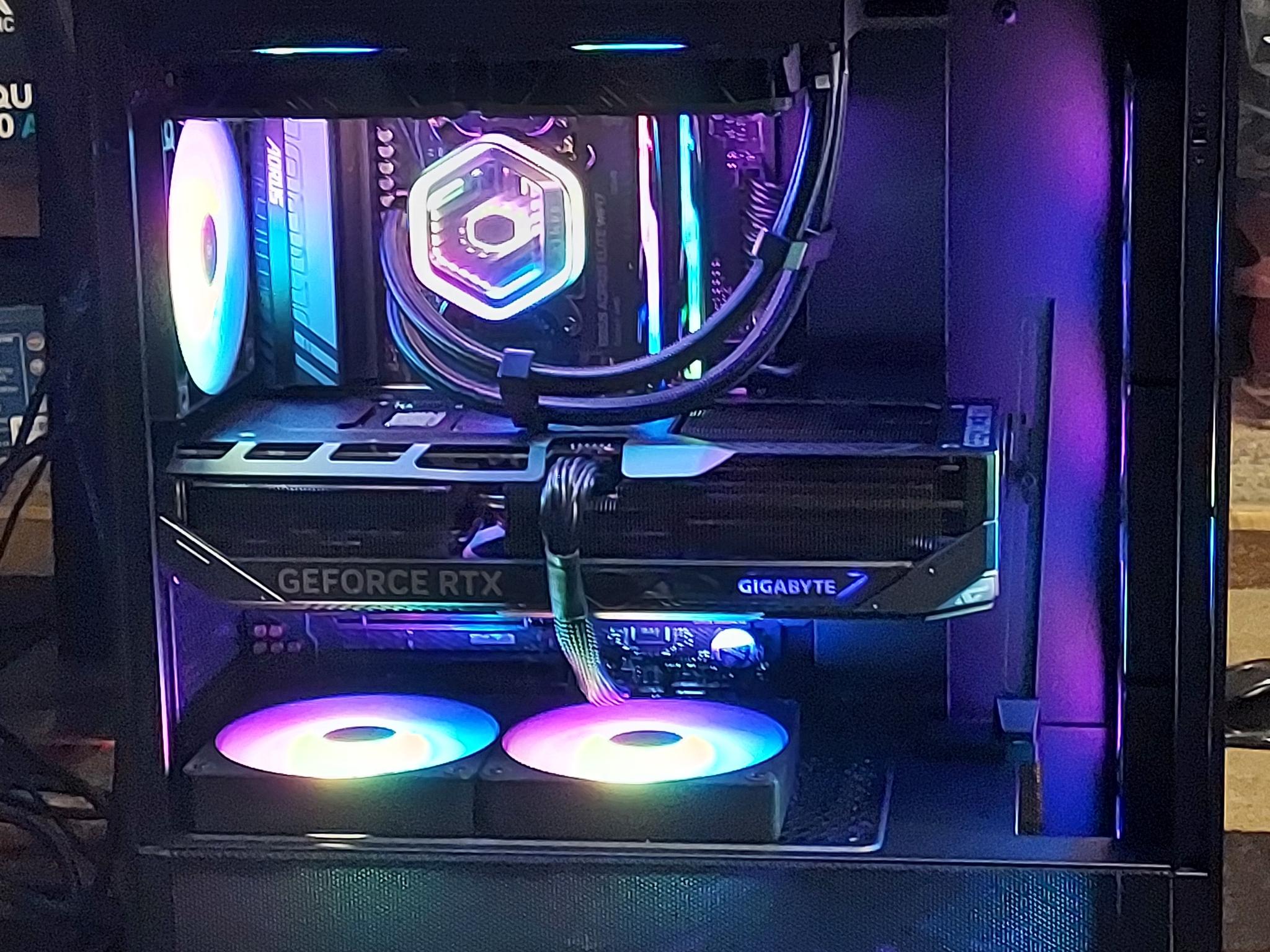 9800X3D/RTX 5070TI GAMING