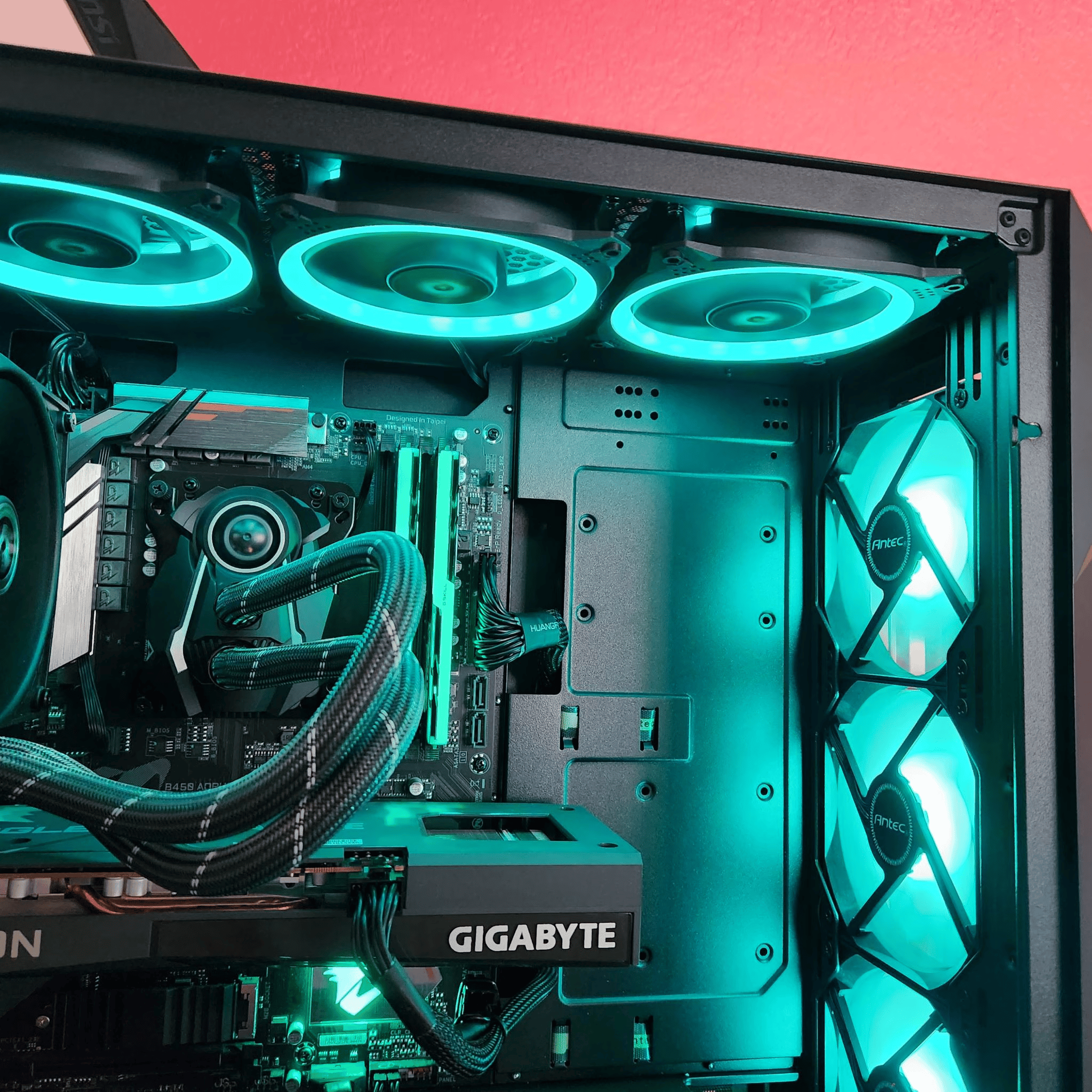 All AMD Rig, Ryzen 5600X and RX 6600XT, 16GB Ram, Liquid cooler.