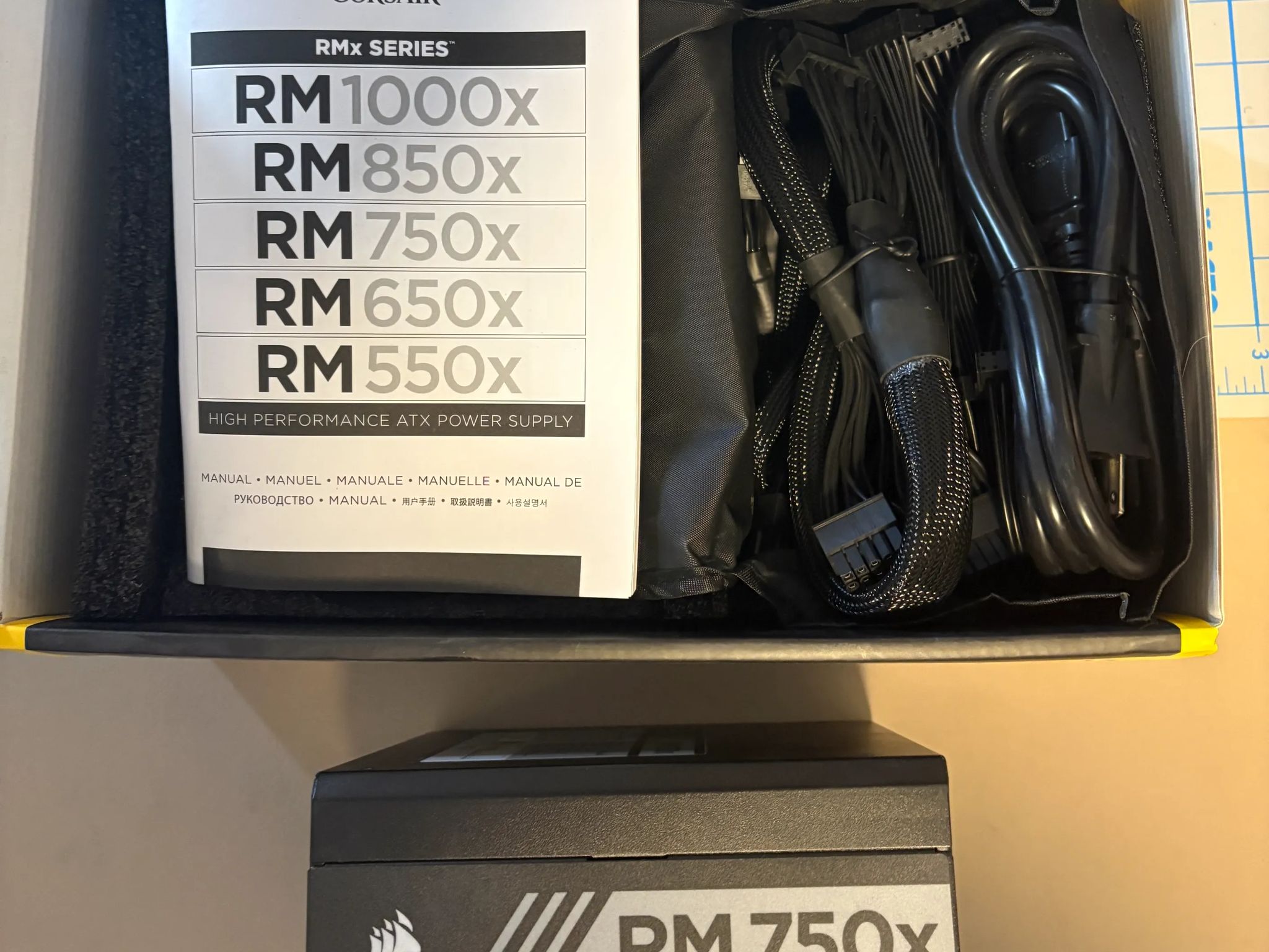 Corsair RM750x, 750 Watt, 80+ Gold Certified, Fully Modular Power Supply