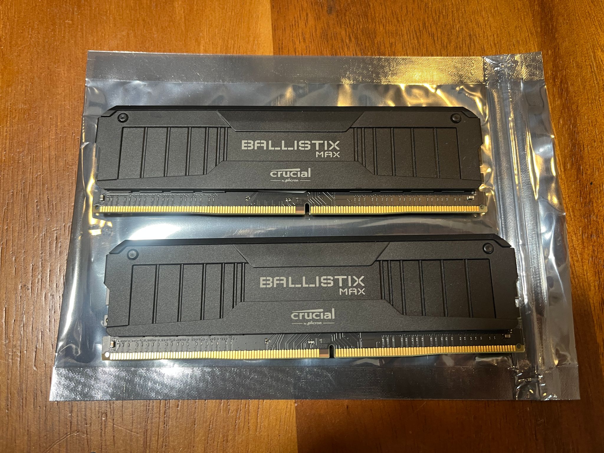 Crucial Ballistix Max 16GB (2x8GB) RAM DDR4 4000MHz BLM8G40C18U4B.M8FE1