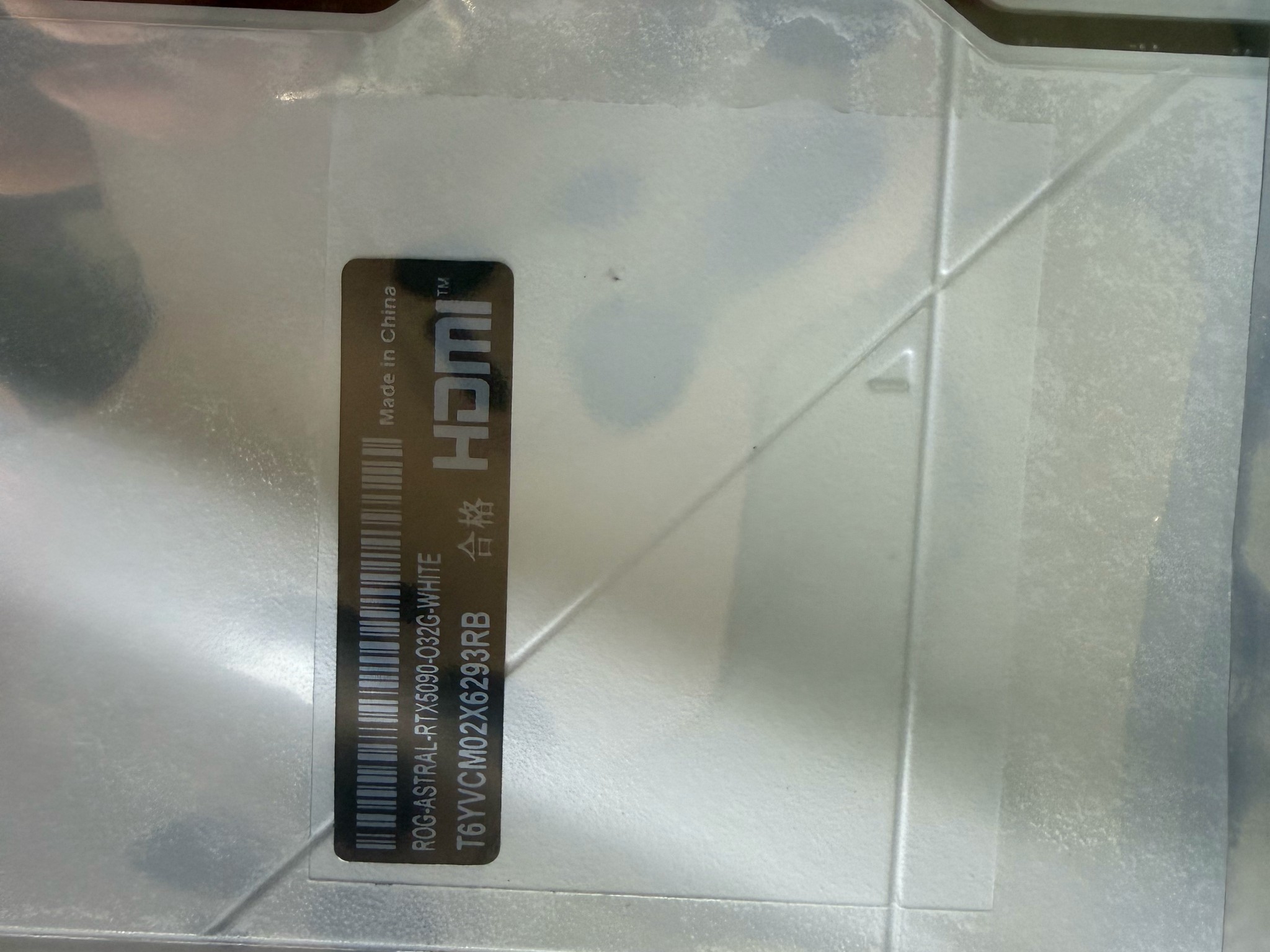 ASUS ROG Astral GeForce RTX 5090 32GB GDDR7 OC Edition White