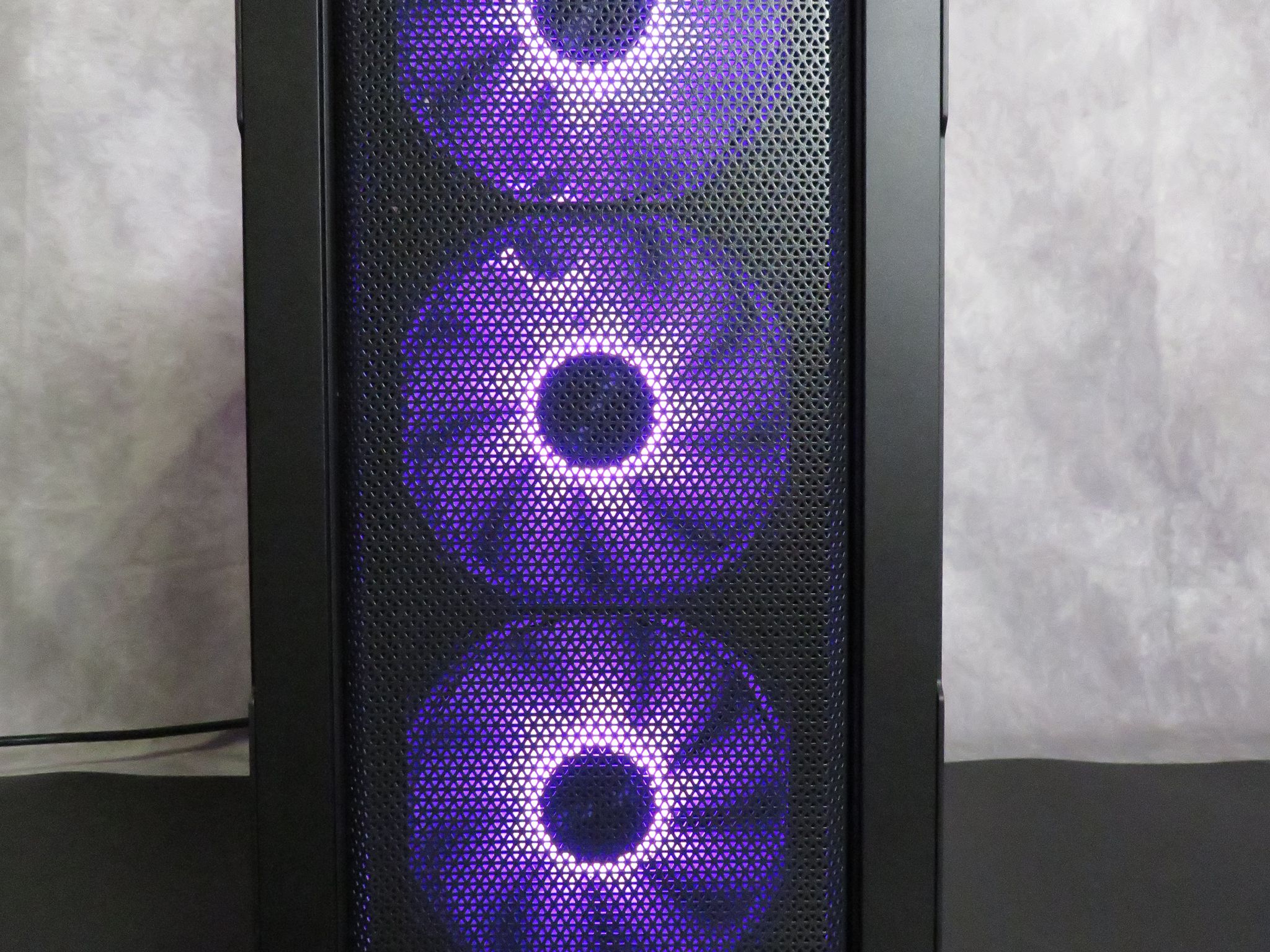Copy of Mid-Range Master Gamer: RTX 2070 Super + Ryzen 5 3600 + 16 GB DDR4 + 1 TB SSD