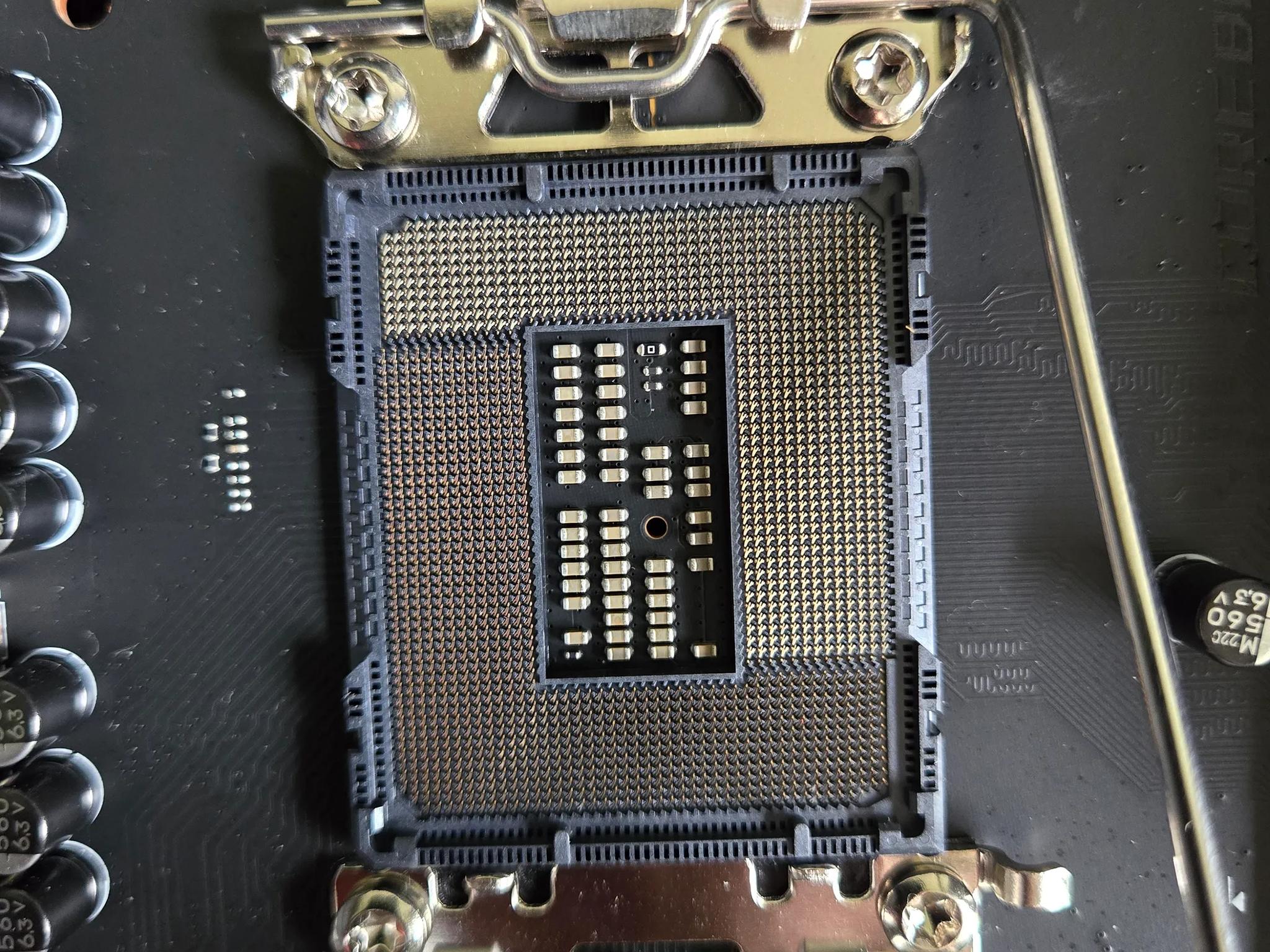 MSI MEG Z690 Unify
