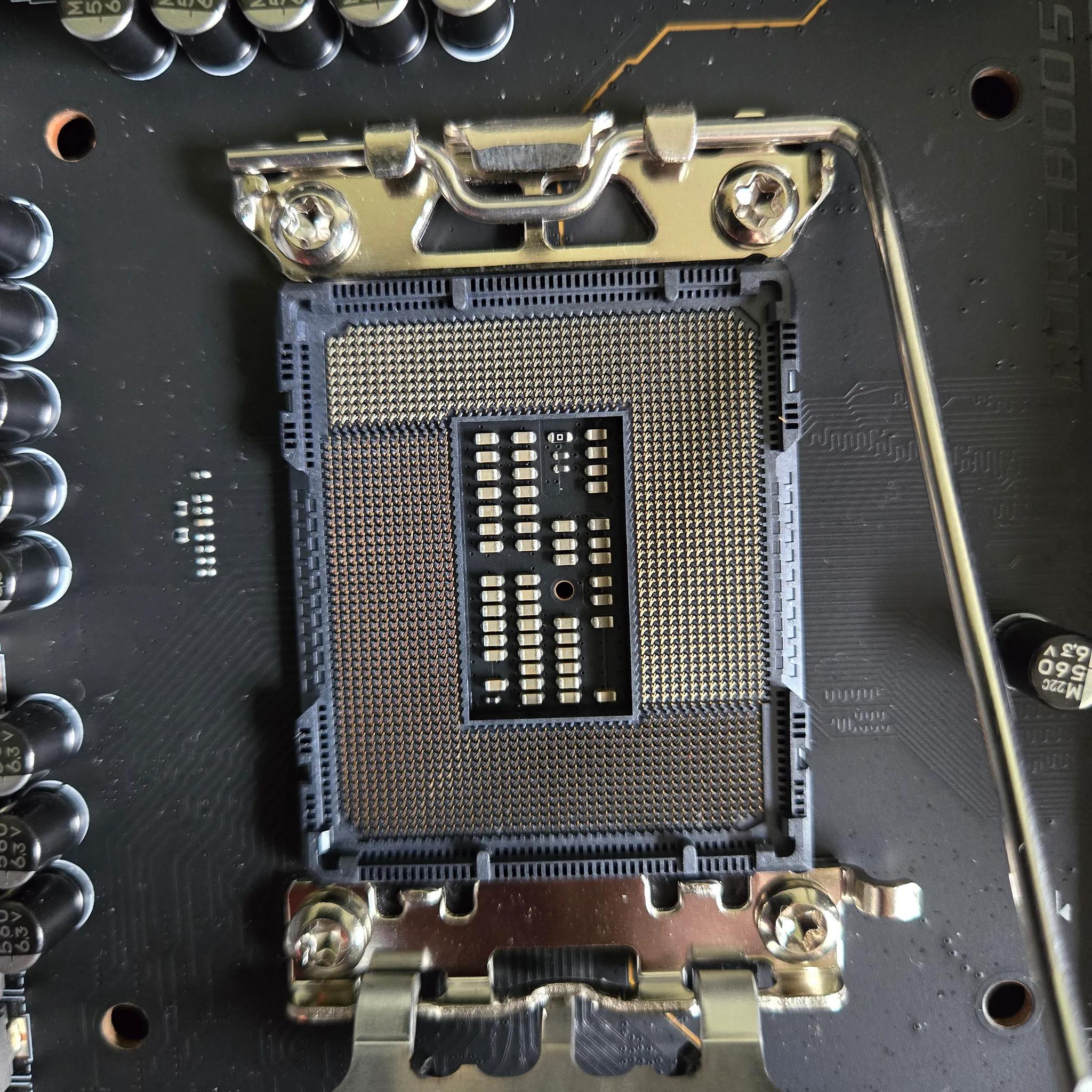 MSI MEG Z690 Unify