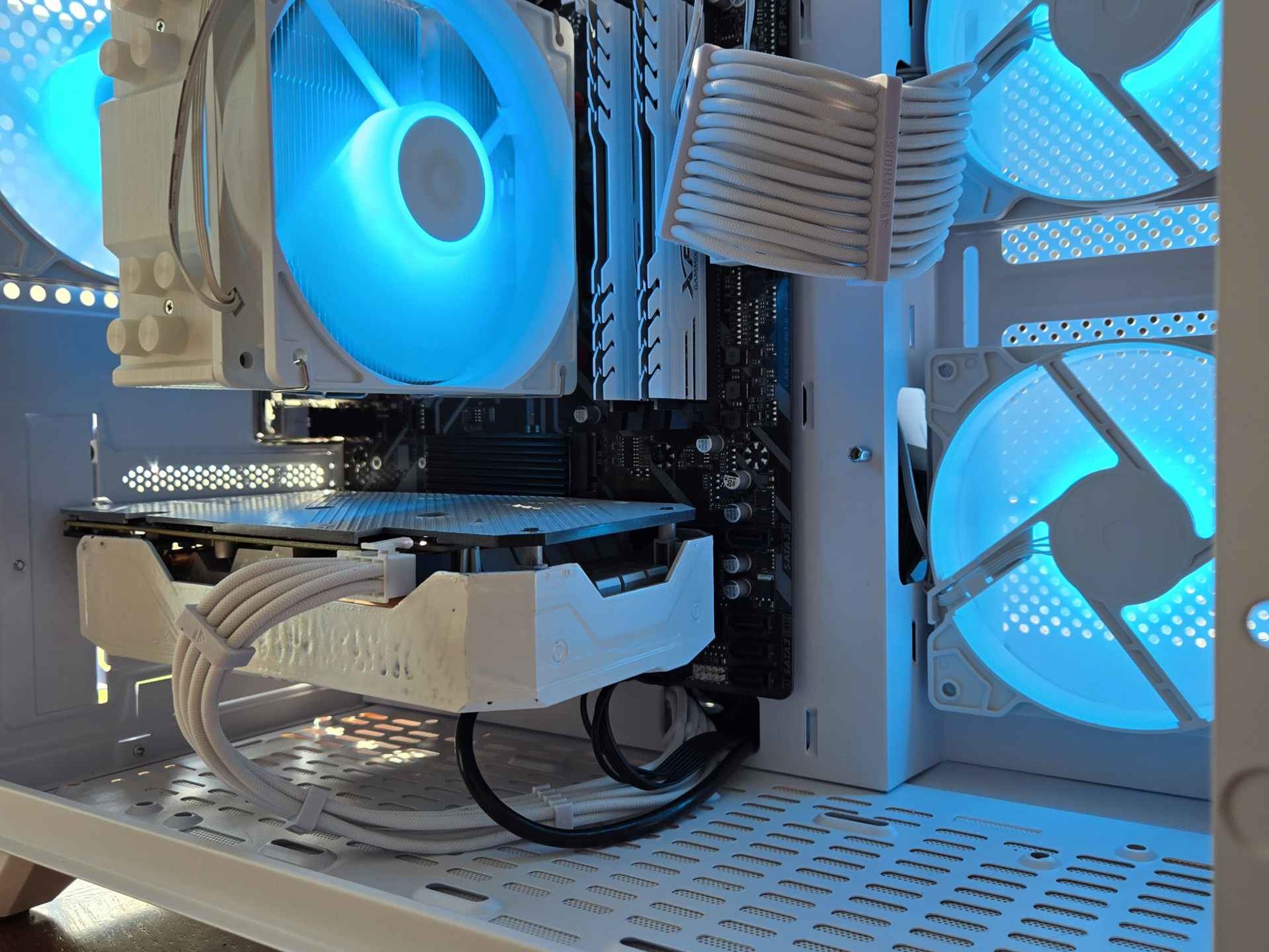 🧊GLACIER🧊 BUDGET ALL WHITE 1080P MONSTER (NVIDIA GPU)