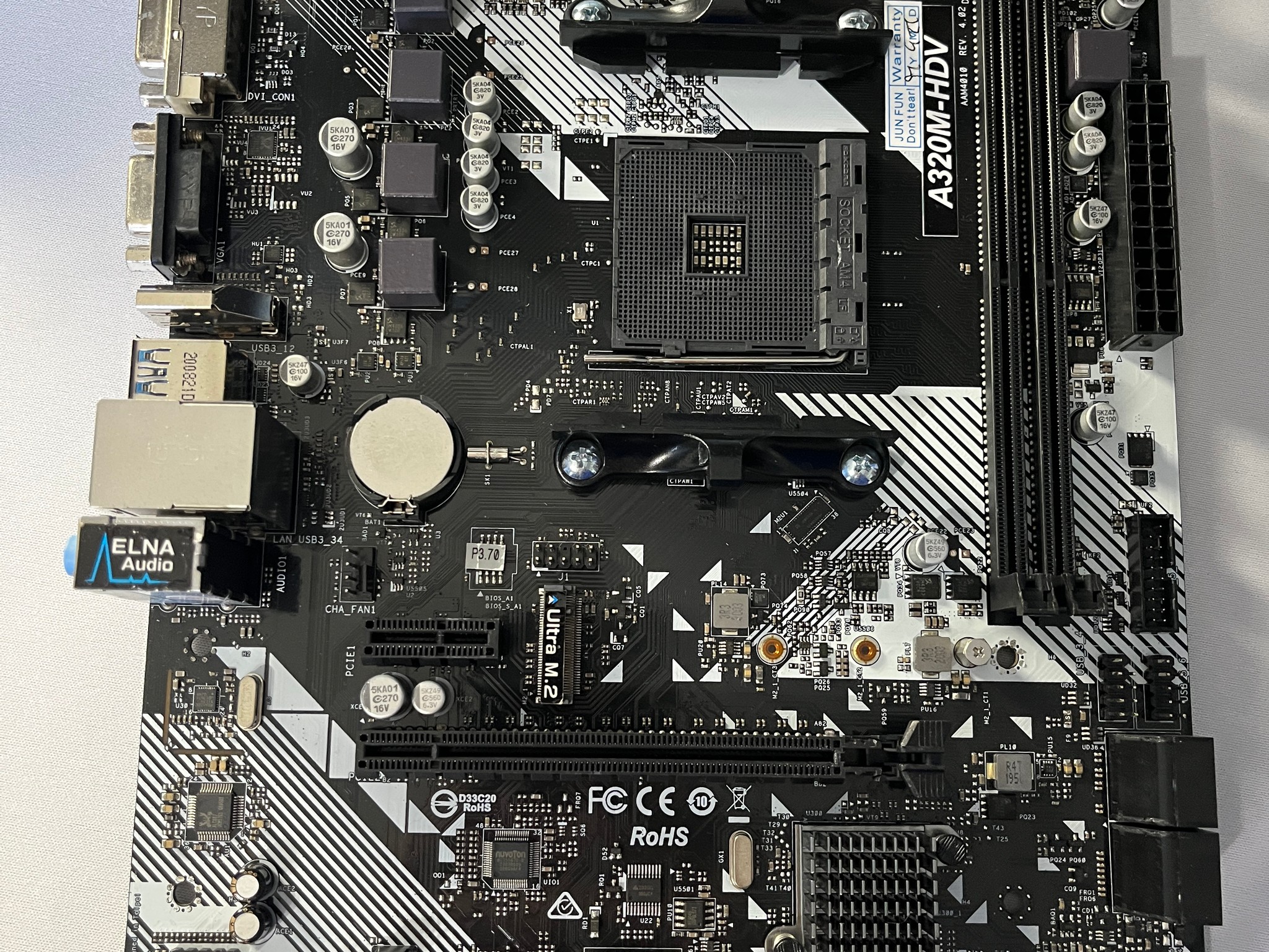 Combo! ASROCK A320M-HDV, CPU Cooler, Sata Cable