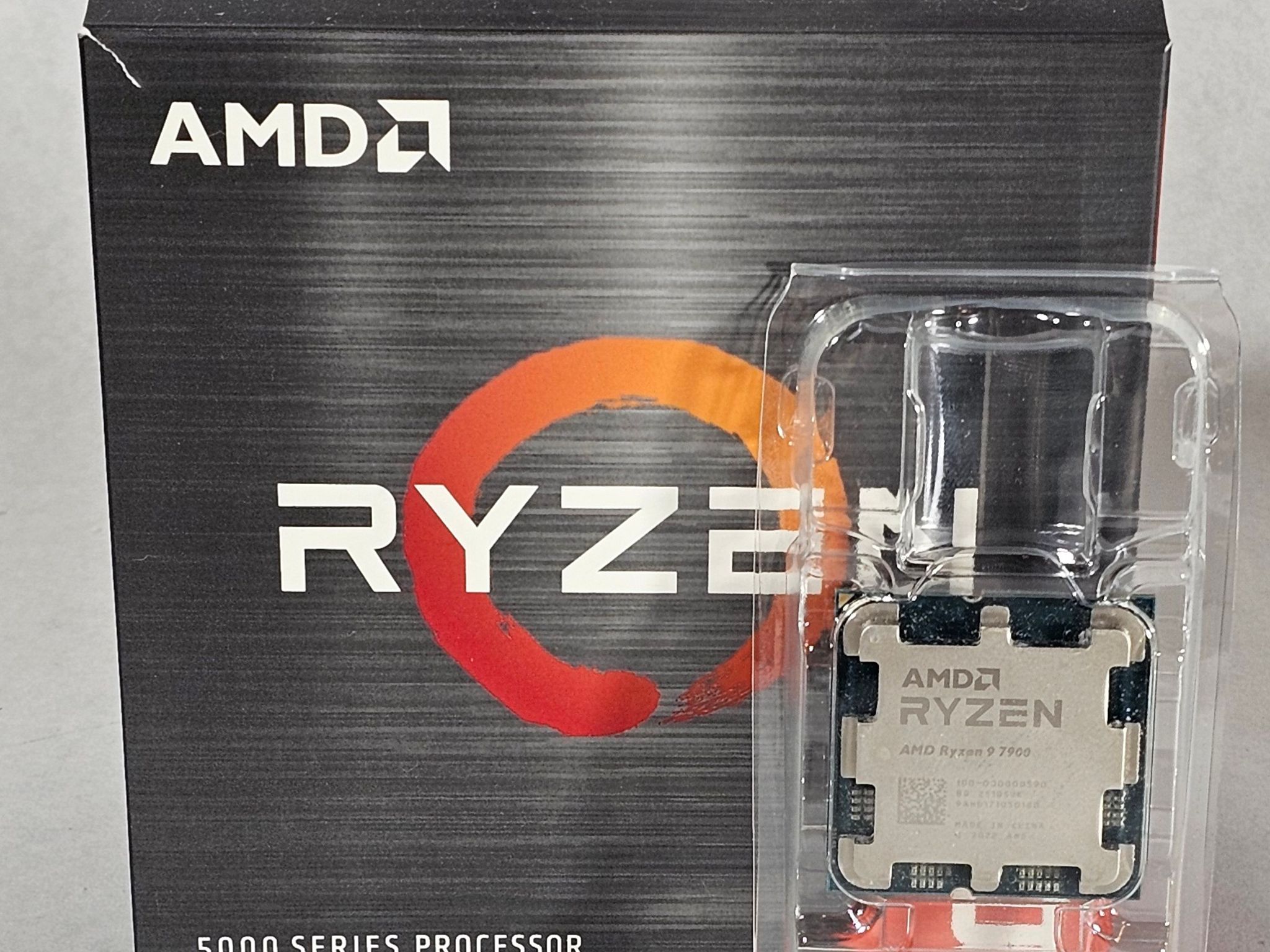 AMD Ryzen 9 7900 AM5
