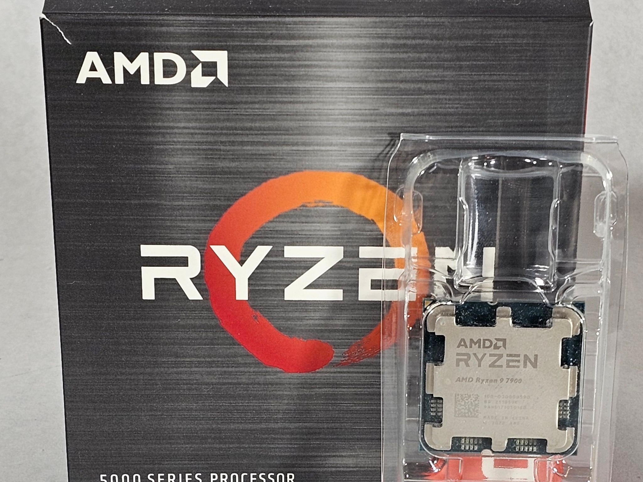 AMD Ryzen 9 7900 AM5
