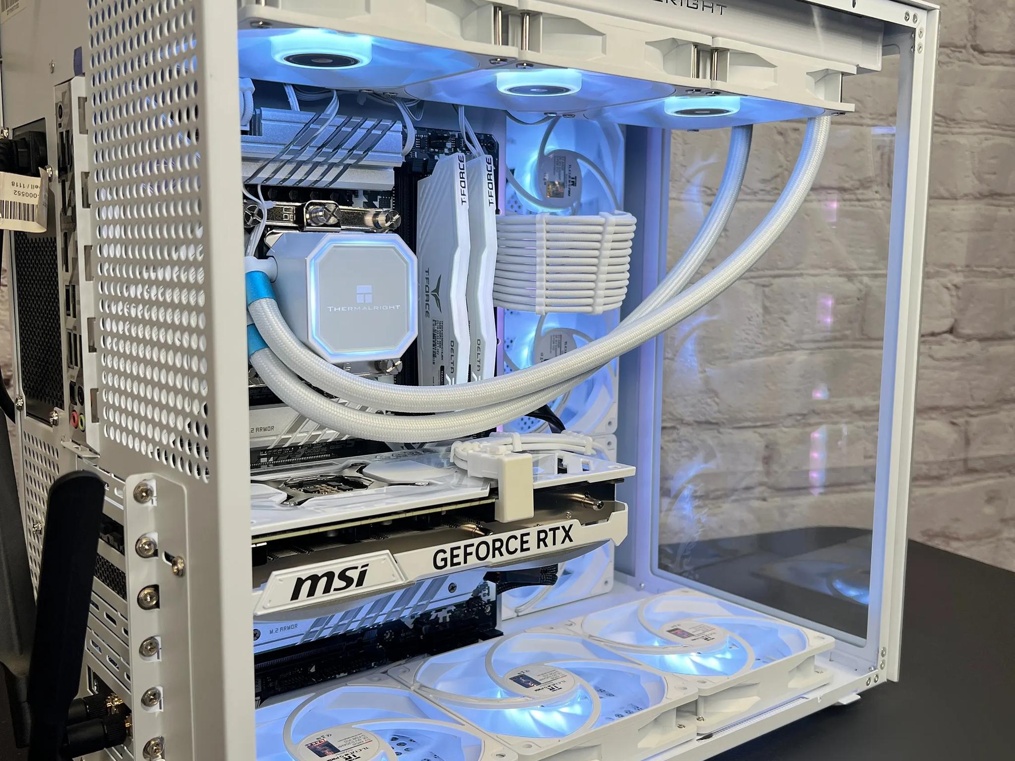 Intel i5 13600K RTX 4070 32GB RAM 1TB M.2 Wifi 6 Win11 Pro Gaming PC
