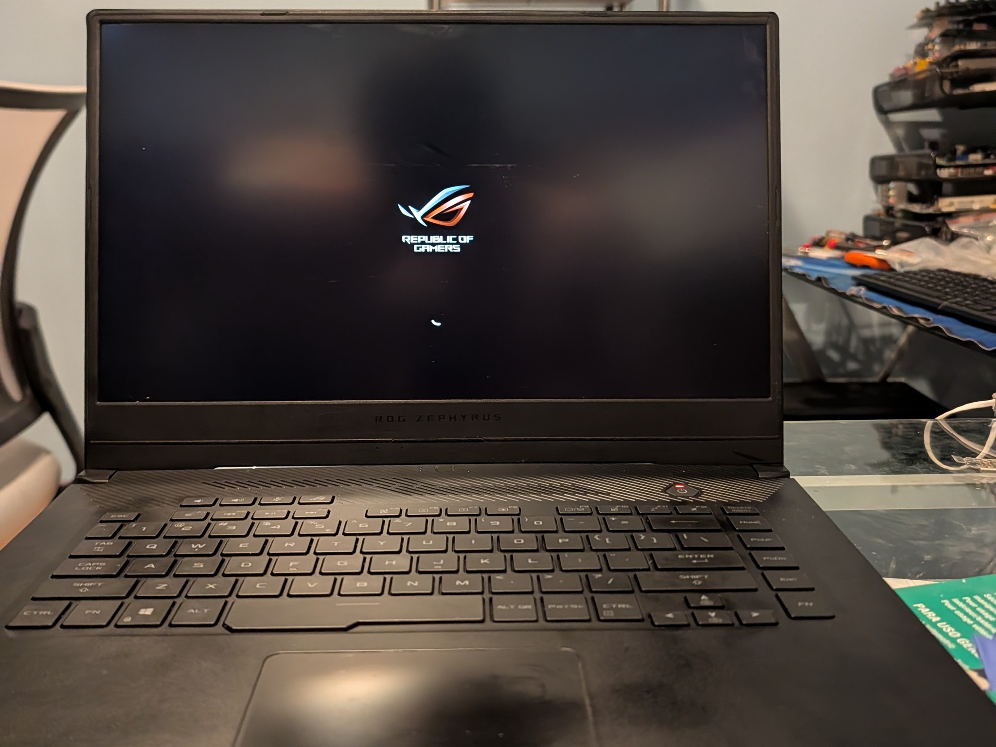 ASUS ROG GAMING LAPTOP WITH RAM CHARGER MOUSE  AND NEW PARTS