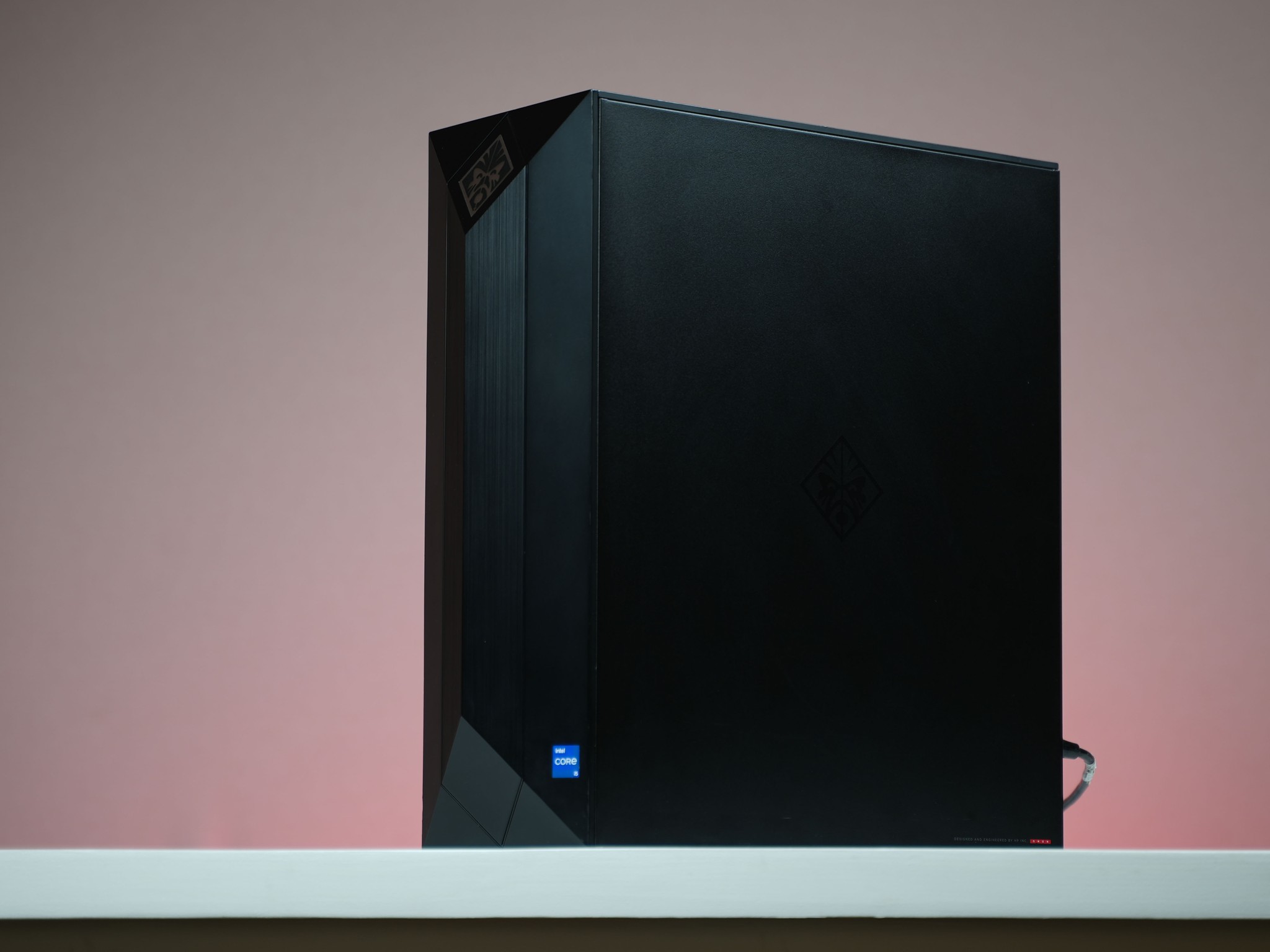 “Omenform 2” GTX 1650 Intel Core i5 8600 16GB .8TB Windows 11 Gaming PC Powerhouse