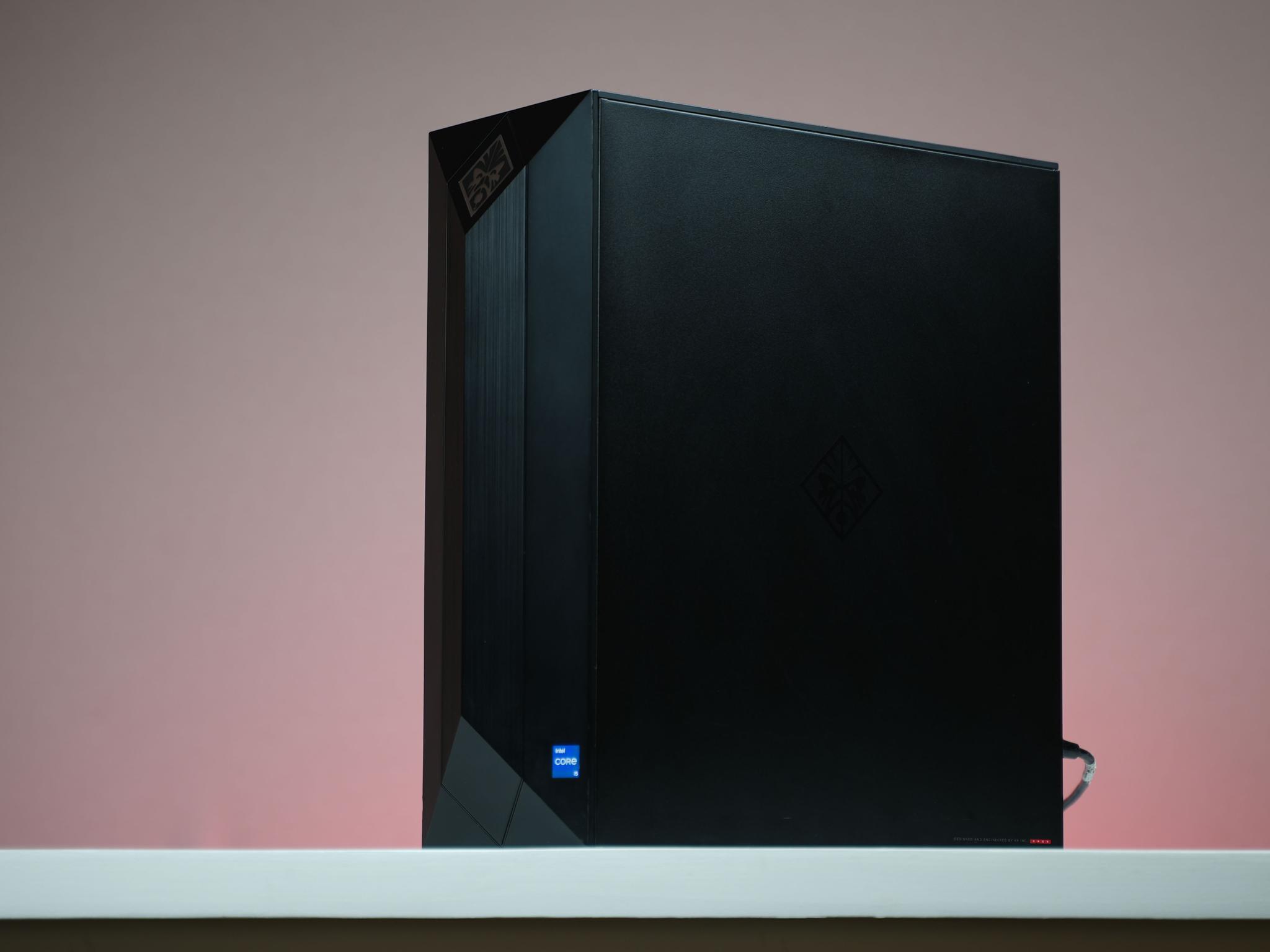 “Omenform 2” GTX 1650 Intel Core i5 8600 16GB .8TB Windows 11 Gaming PC Powerhouse