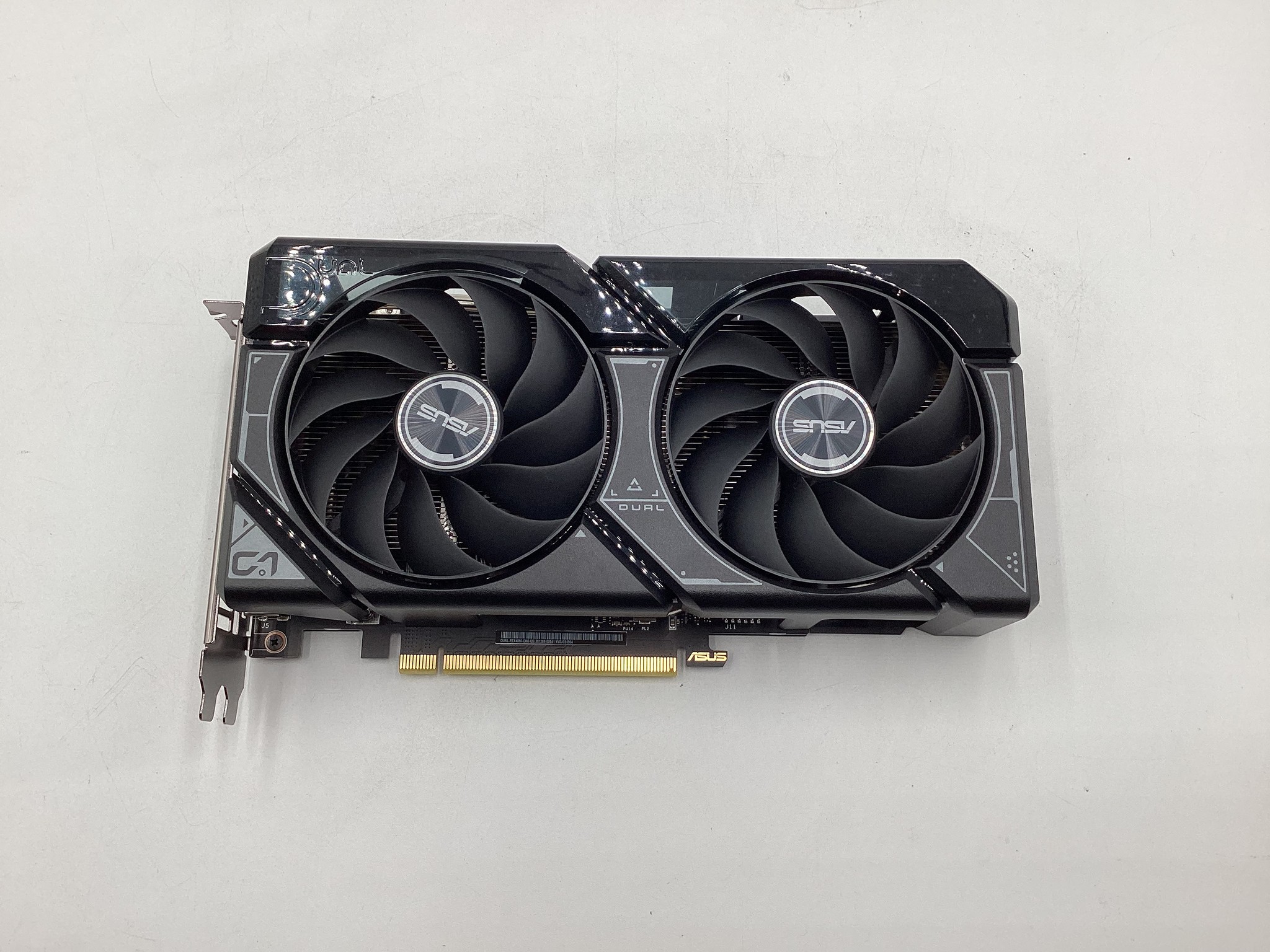 ASUS Dual GeForce RTX 4060 EVO OC Edition
