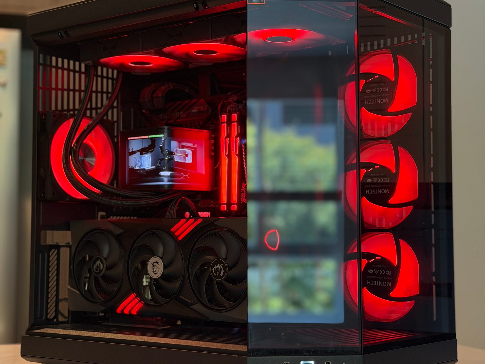 High End Gaming PC | RTX 5070 | RYZEN 9 9950X3D | 32GB DDR5 | 2TB SSD | WIFI & BT | WINDOWS 11