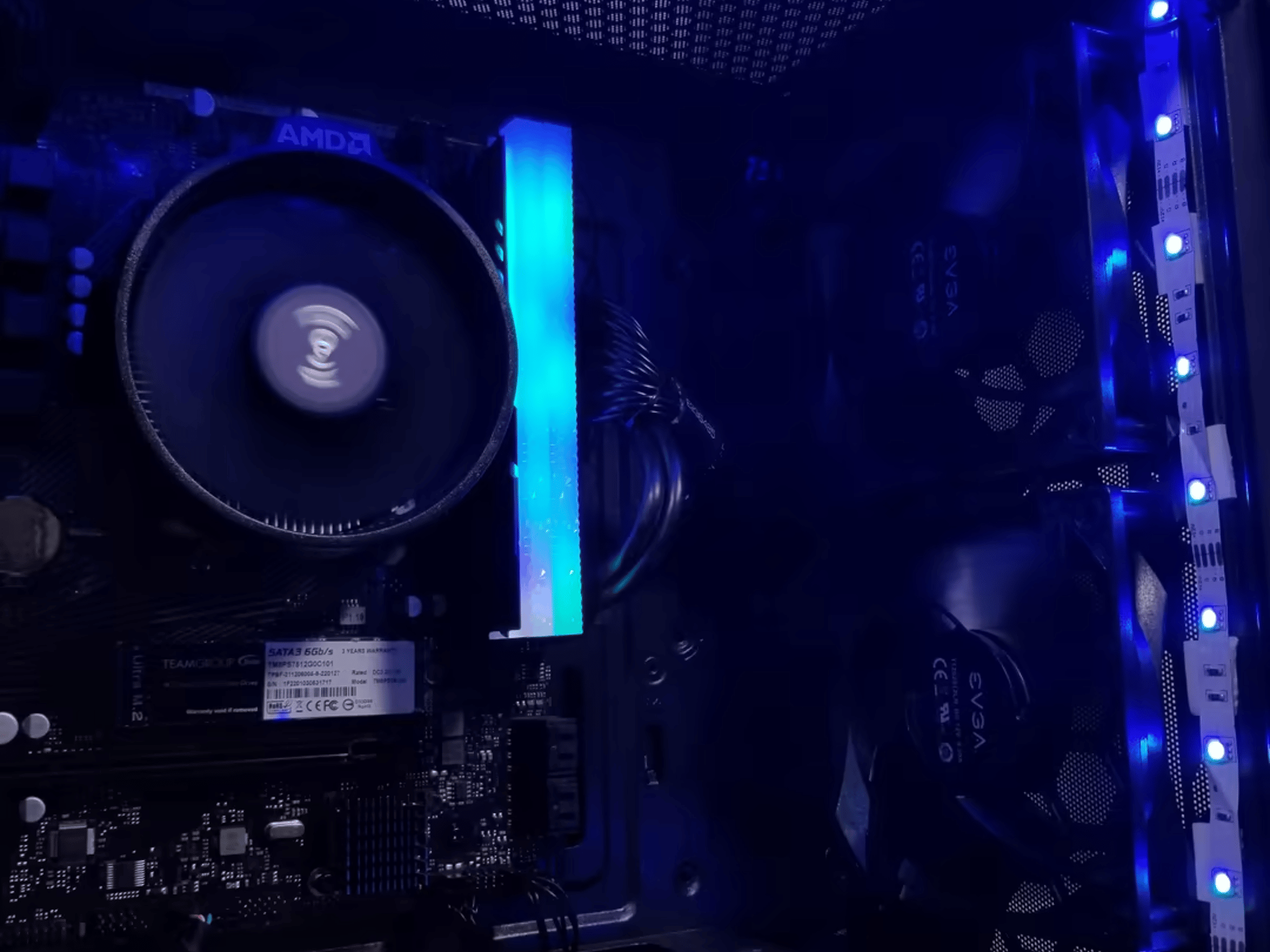AMD Ryzen 5 5600G /w Radeon RX Vega 7 // 16GB 3200MHz // 512GB M.2 SSD