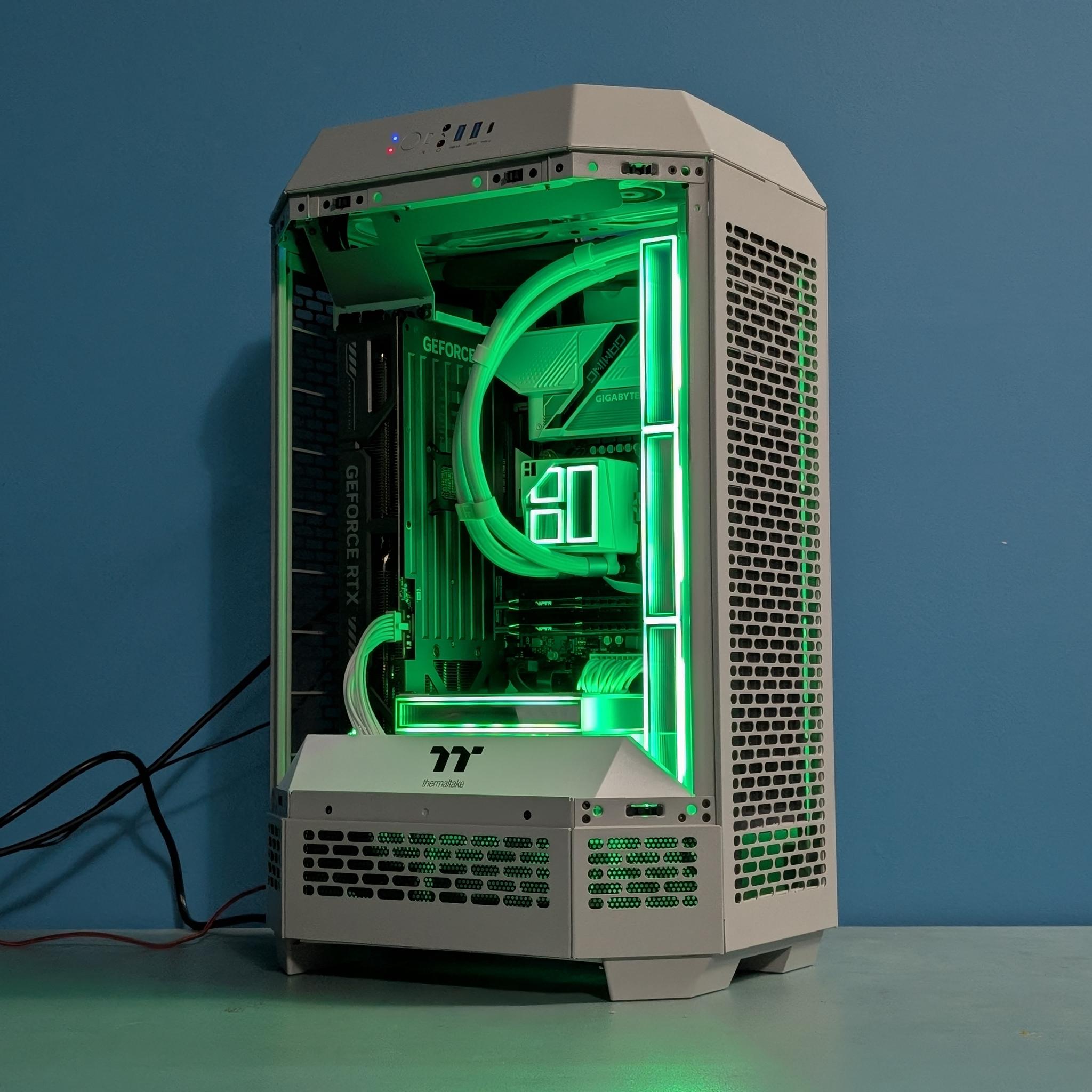 The Sci-Fi Powerhouse: RTX 5070 / i5-14600K / Tower 300 Limestone Edition