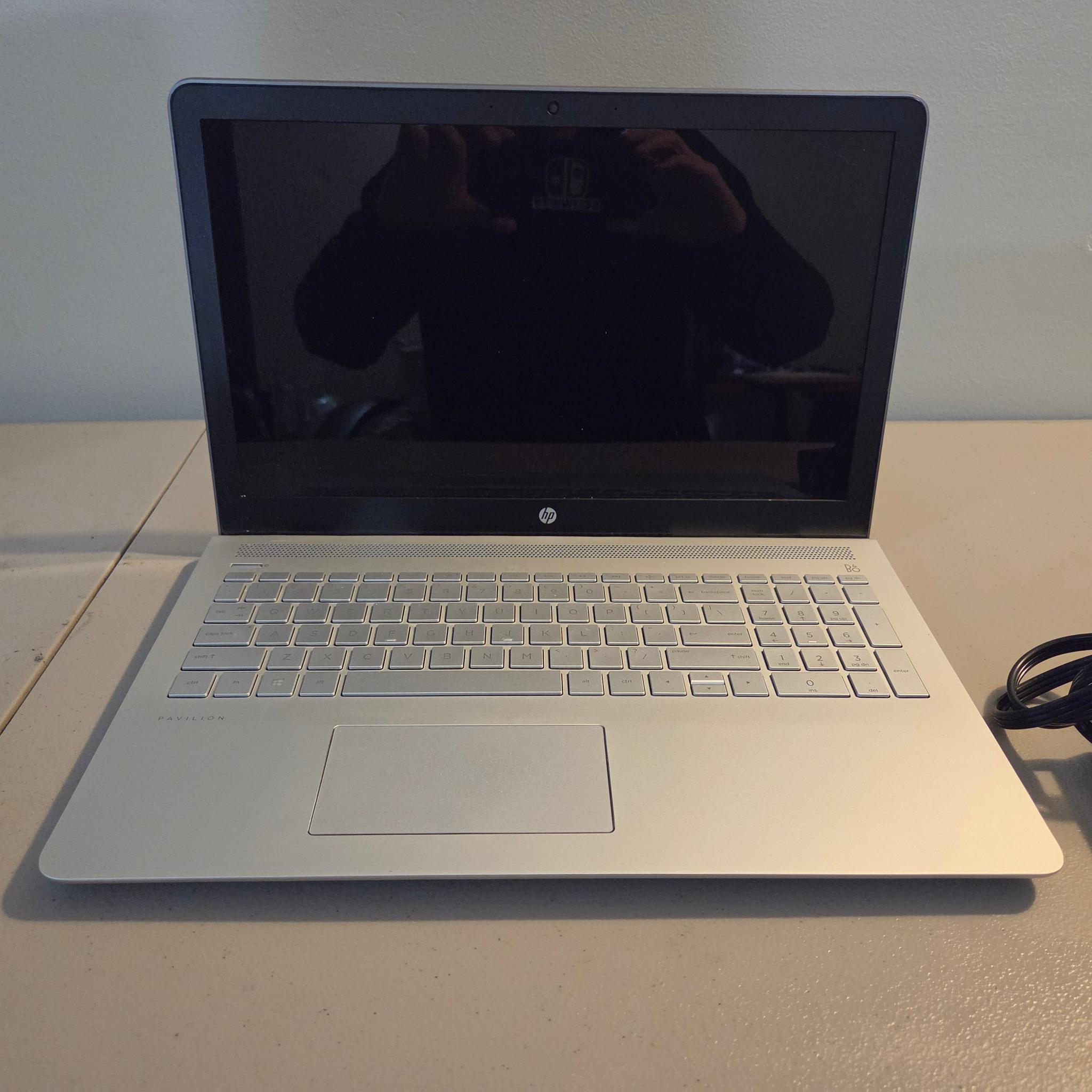 HP Pavilion 15-CC123CL TouchScreen Laptop 16gb RAM