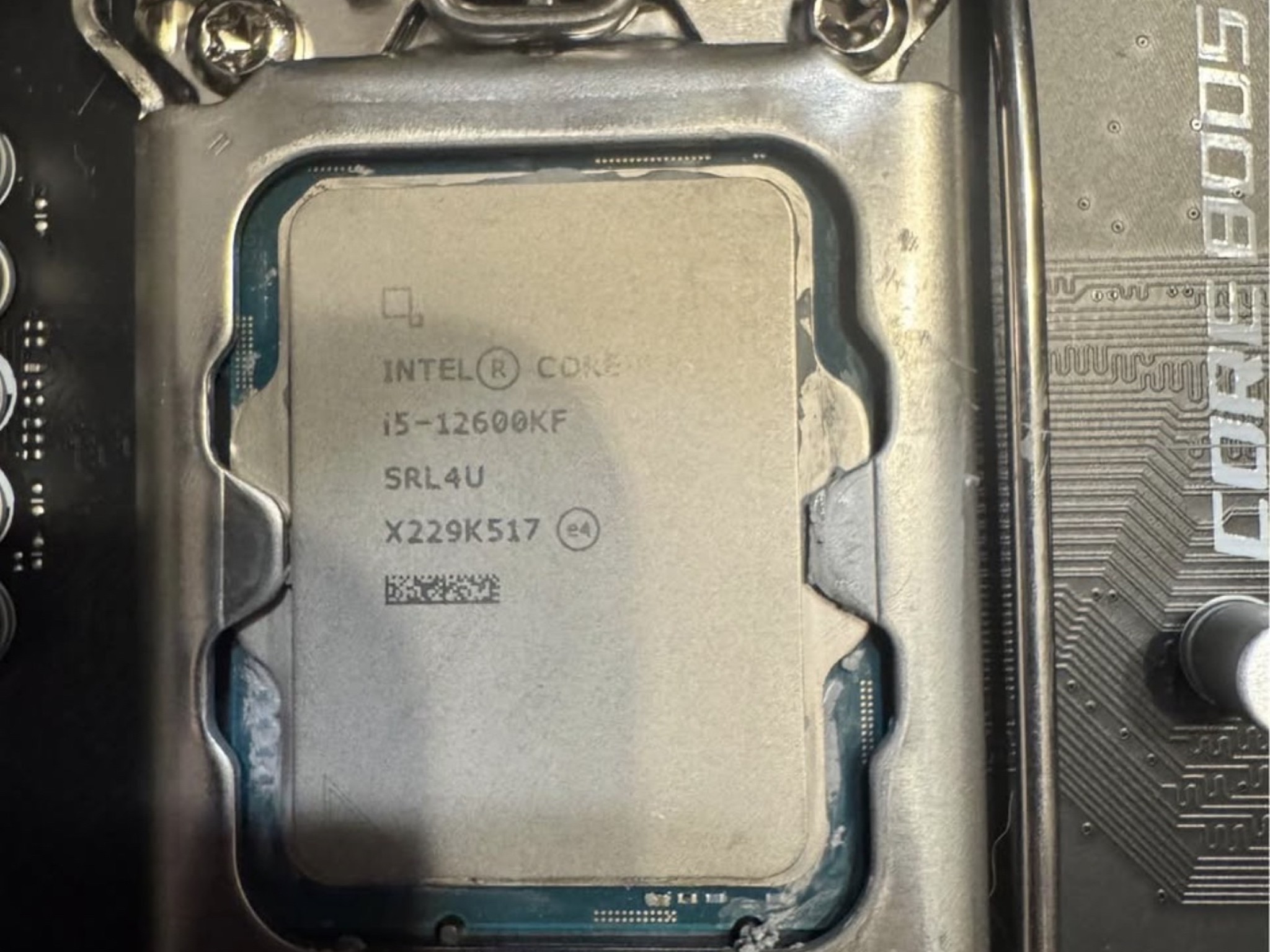 MSI 3060 12gb,  MSI z790 gaming plus WiFi & Intel I5 12600kf