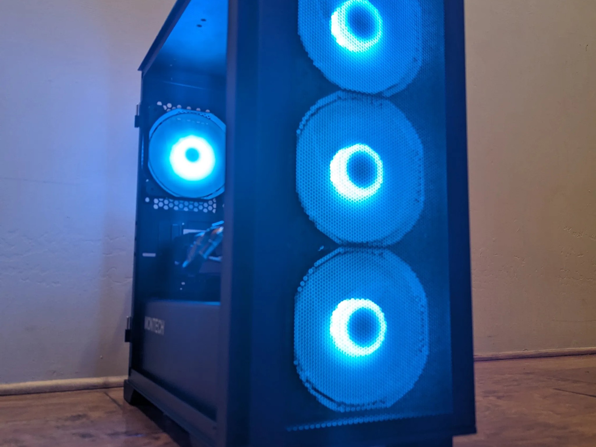 ⚫🌈 1080p Beast | RX 5700 XT | Ryzen 5 3600 | Wi-Fi + Bluetooth | Windows 11 Pro ACTIVATED