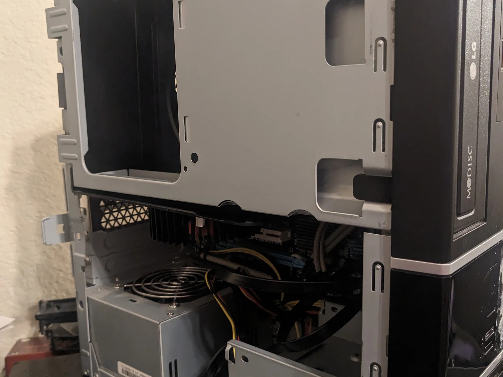 Starter Gaming PC - RGB, i5 (2nd/3rd Gen), 480GB SSD, Wifi, Win10, 16GB RAM, RX 460 2GB