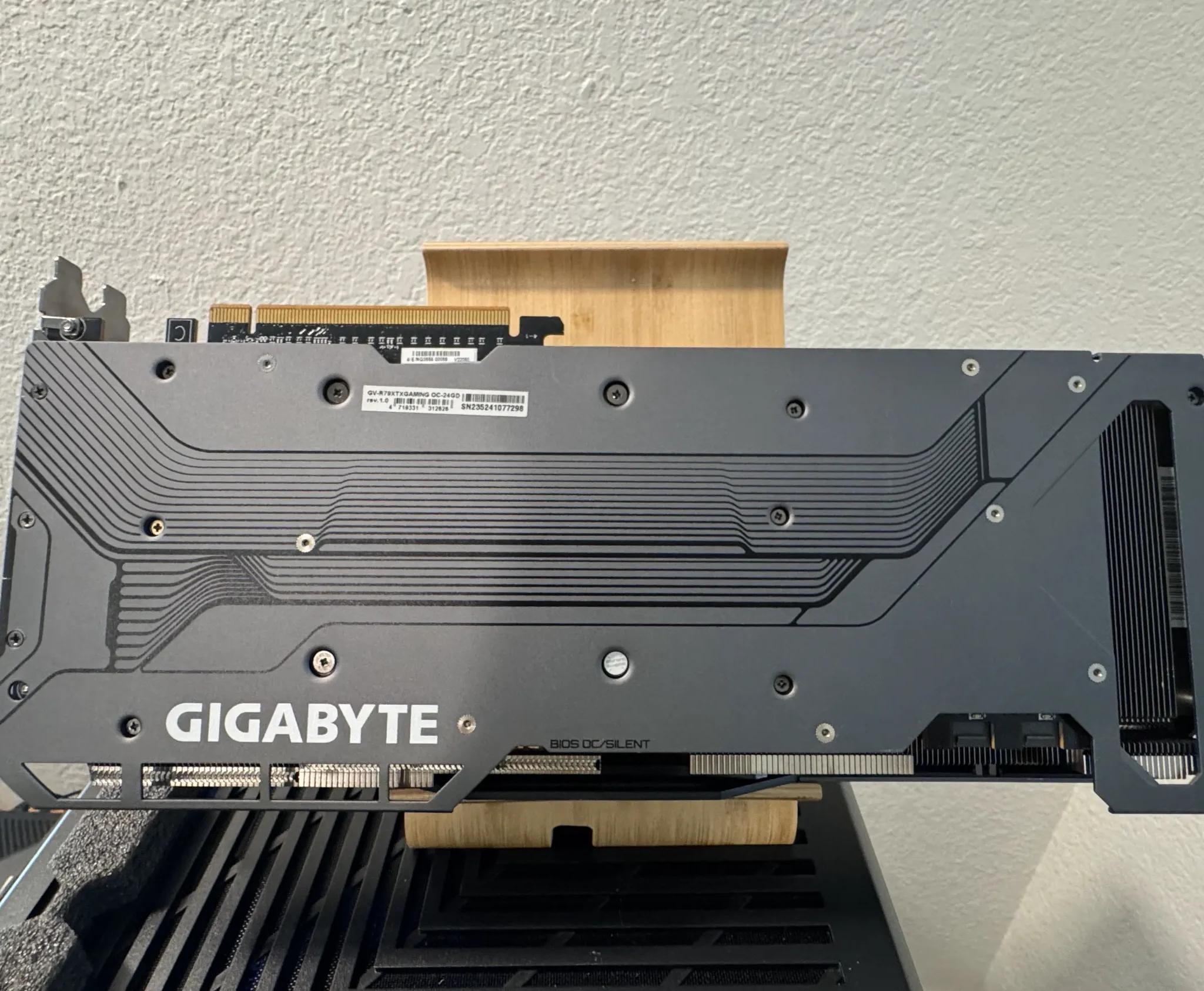 Gigabyte Radeon RX 7900 XTX GAMING OC 24G video card