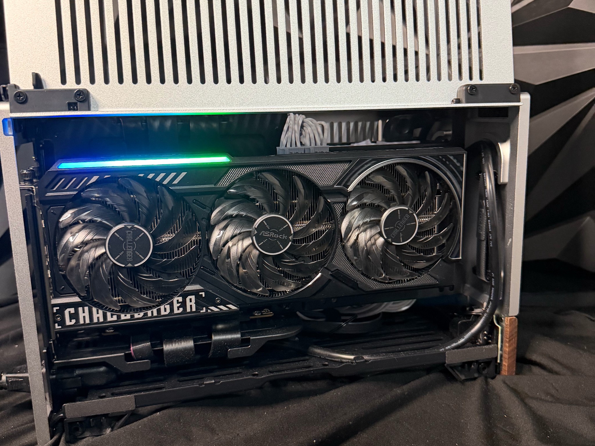 💿🔥 SILVER BULLET 🔥💿 Ryzen 7 7700X| RX 9070 XT| 32 GB DDR5| 2 TB NVMe| 850W PSU