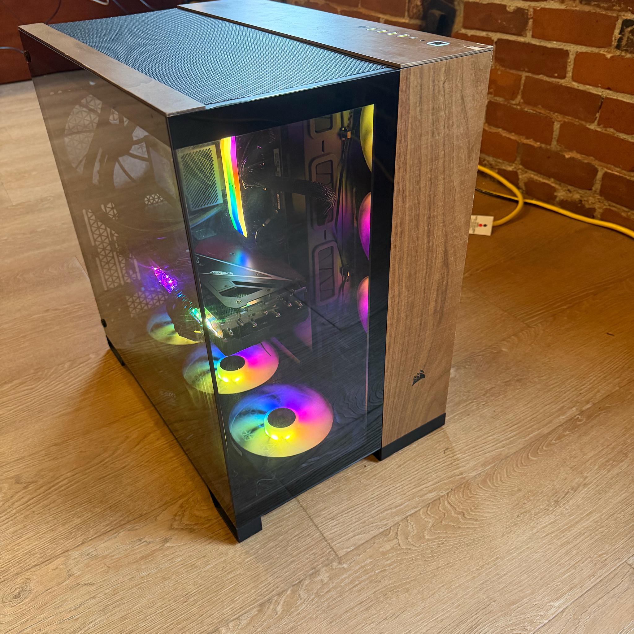 Radeon RX 7900 XT Custom Gaming PC - Core i9-14900K, 1000GB RAM, 4TB NVMe SSD