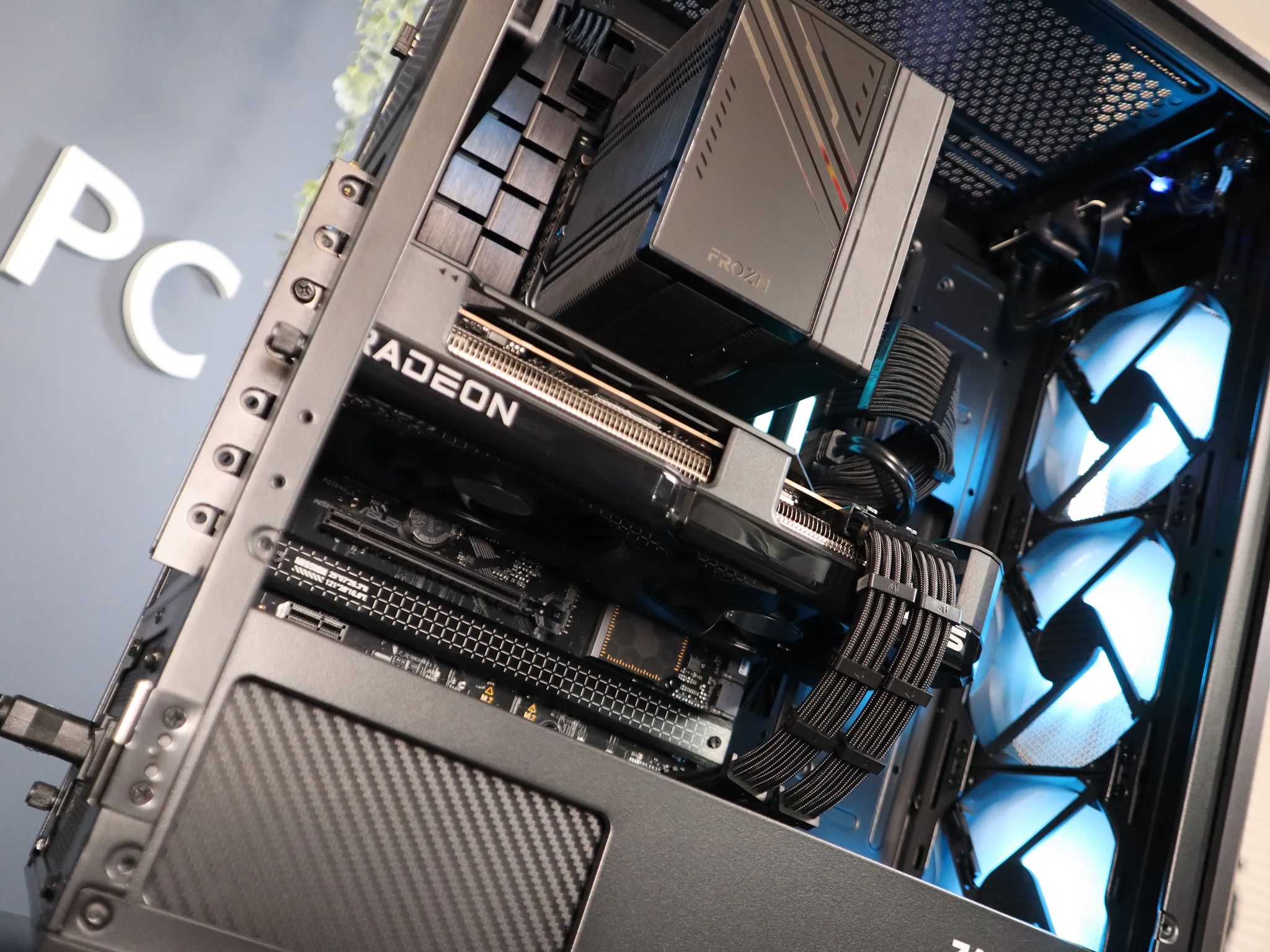 4K WiFi GAMING PC | RYZEN 5 7600X3D | 7800XT | 1TB NVME | 32GB RAM | ALL NEW PARTS |