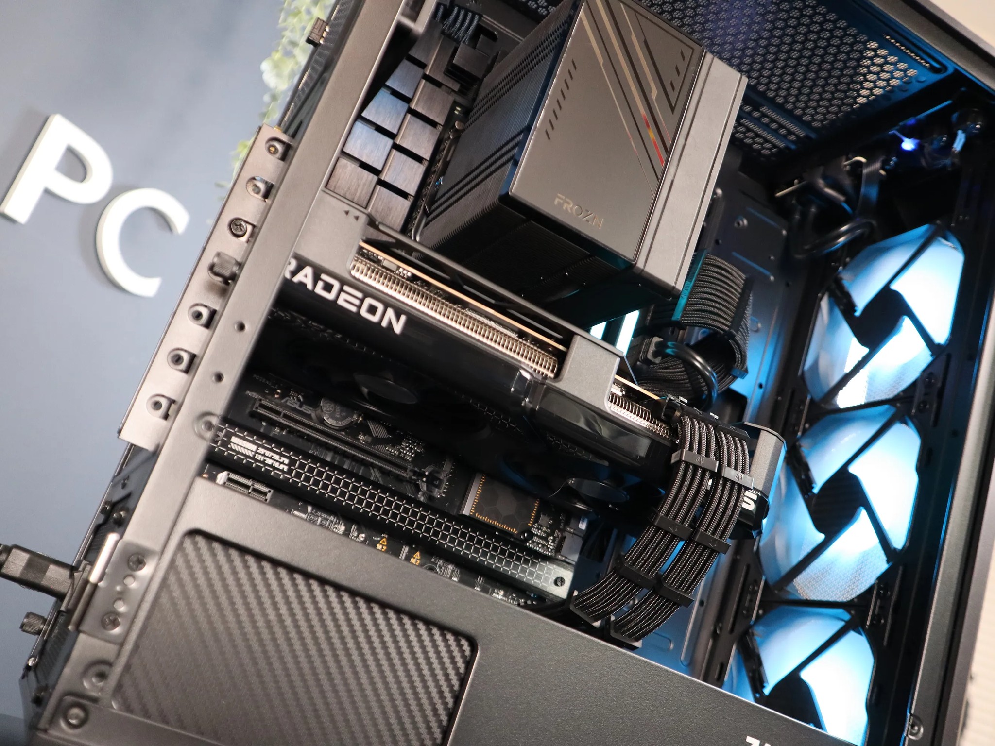 4K WiFi GAMING PC | RYZEN 5 7600X3D | 7800XT | 1TB NVME | 32GB RAM | ALL NEW PARTS |
