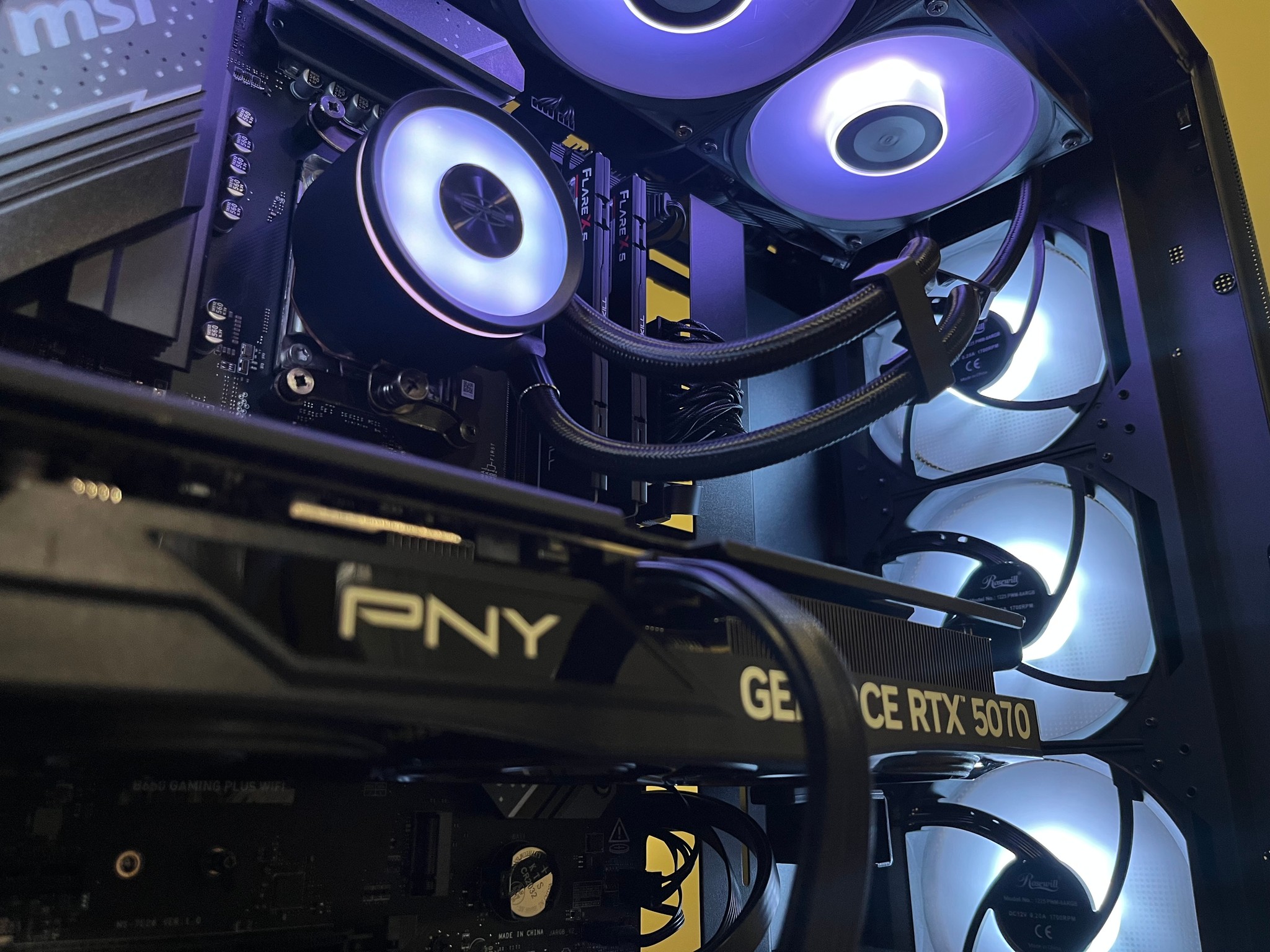 Gaming PC | Ryzen 5 9600X | RTX 5070