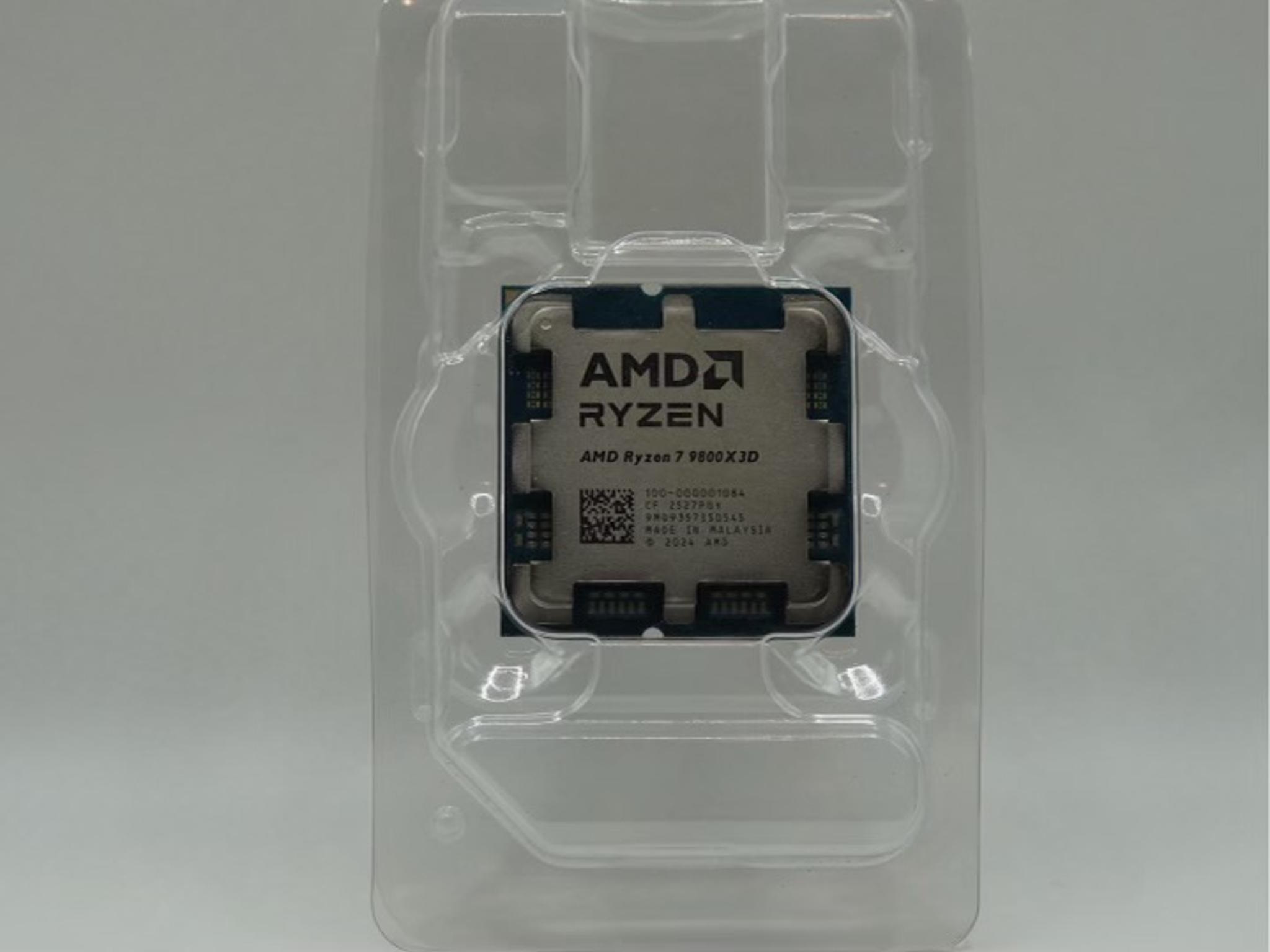 AMD RYZEN 7 9800x3D