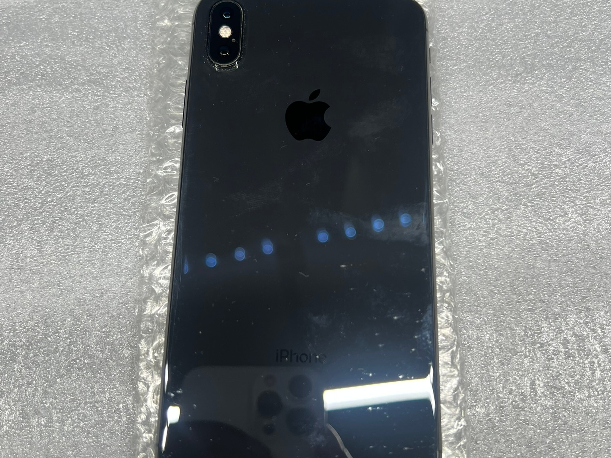 Apple iPhone XS Max – Unlocked – 512 GB – Space Gray
