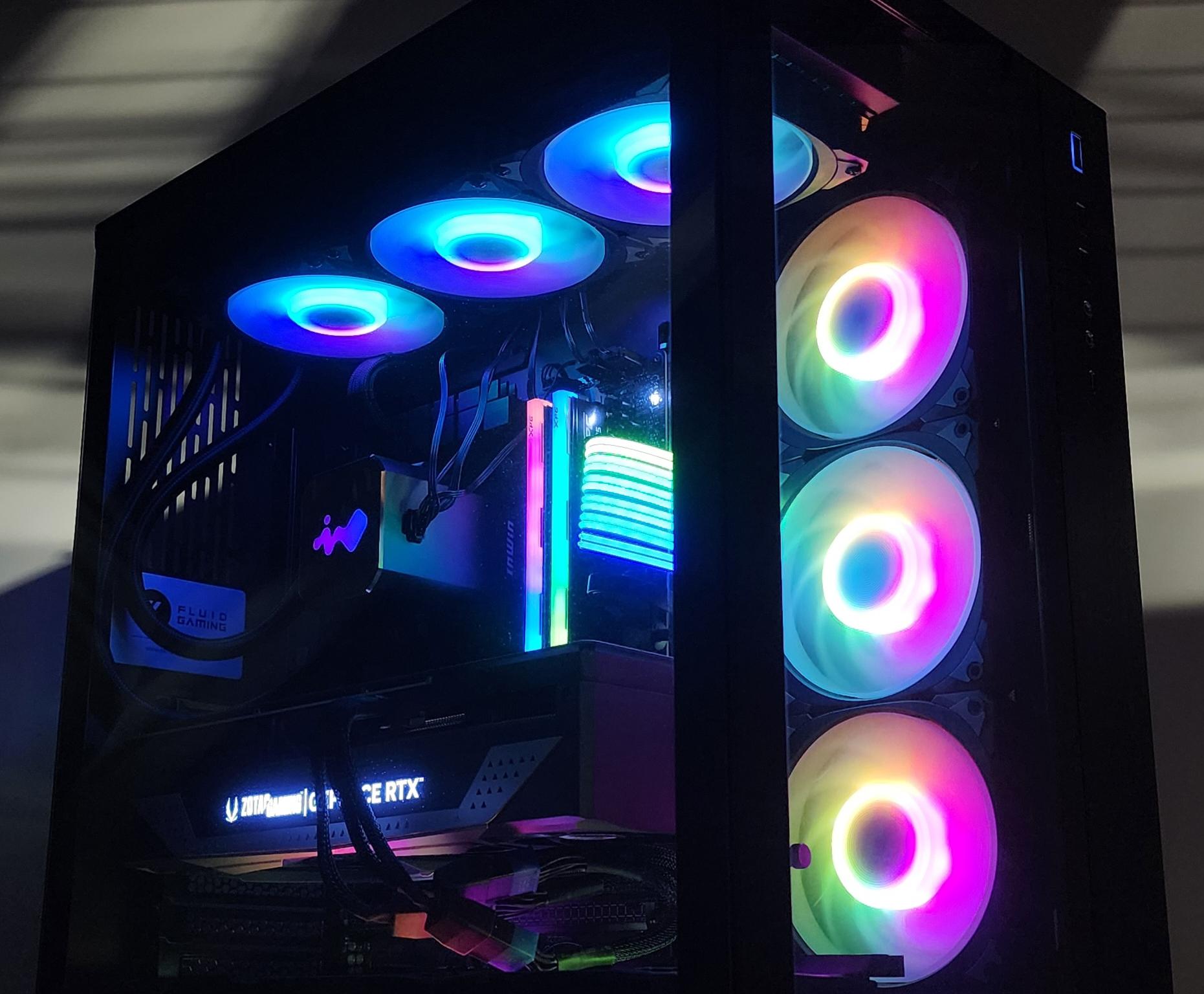 Gaming PC Ryzen 7 9800X3D 32GB RAM 2TB SSD RTX 4070 Ti SUPER 16GB Win11 Computer