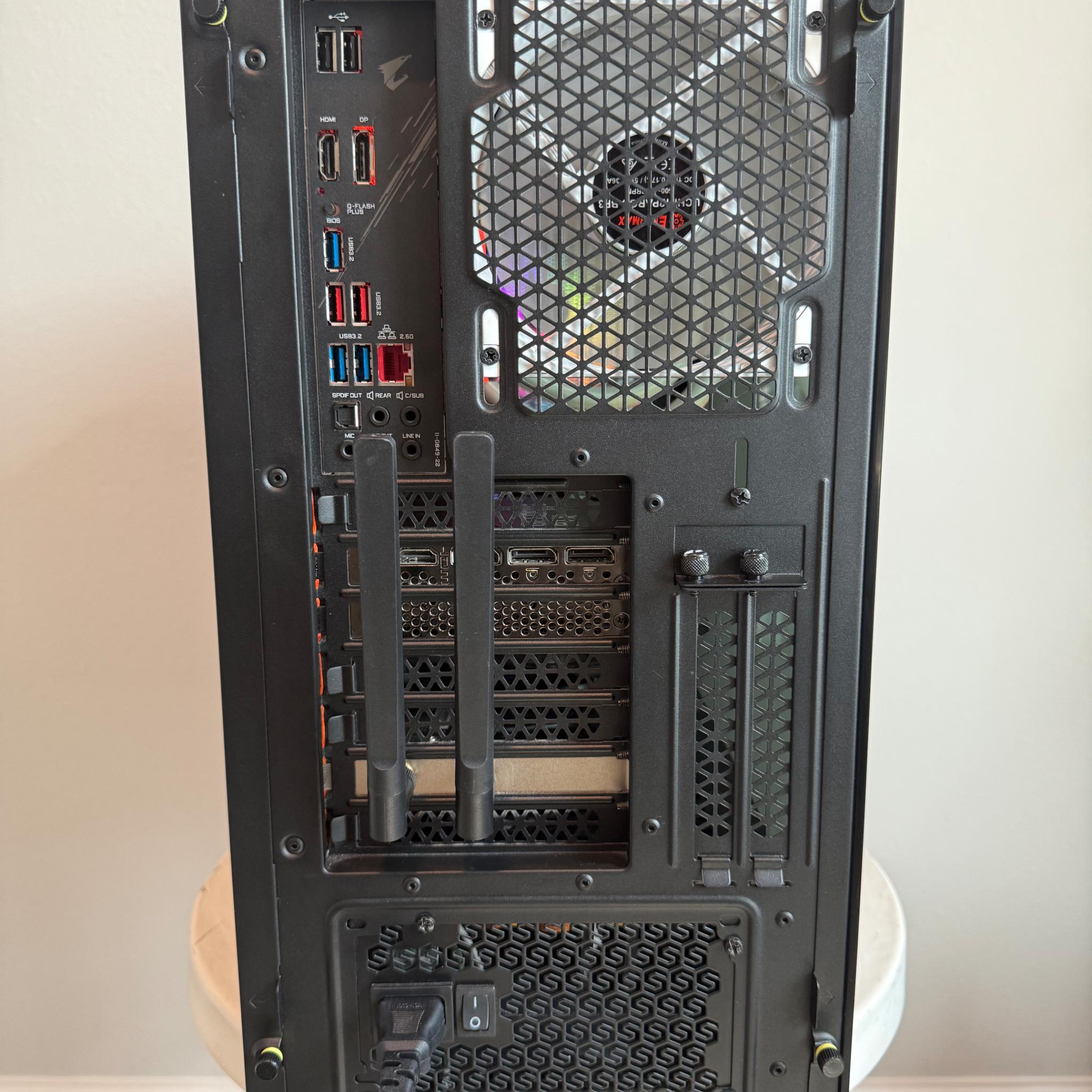Corsair 4000D - Ryzen 7 5700X 8-Core, RTX 3070, 48GB DDR4, 1TB M.2 NVMe