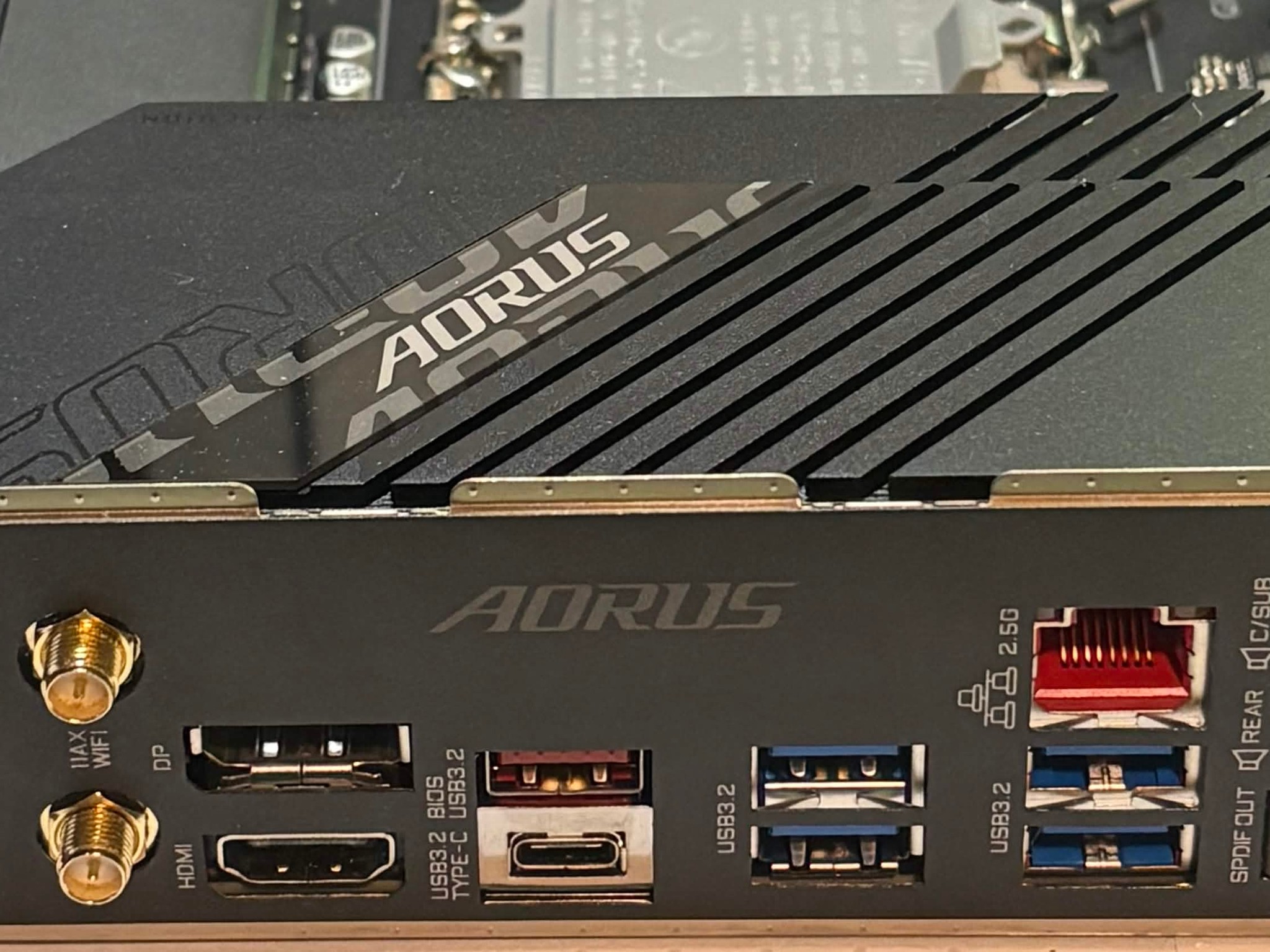 Gigabyte B660 AORUS Master DDR4 LGA1700 ATX Motherboard | WiFi 6 | Fully Tested