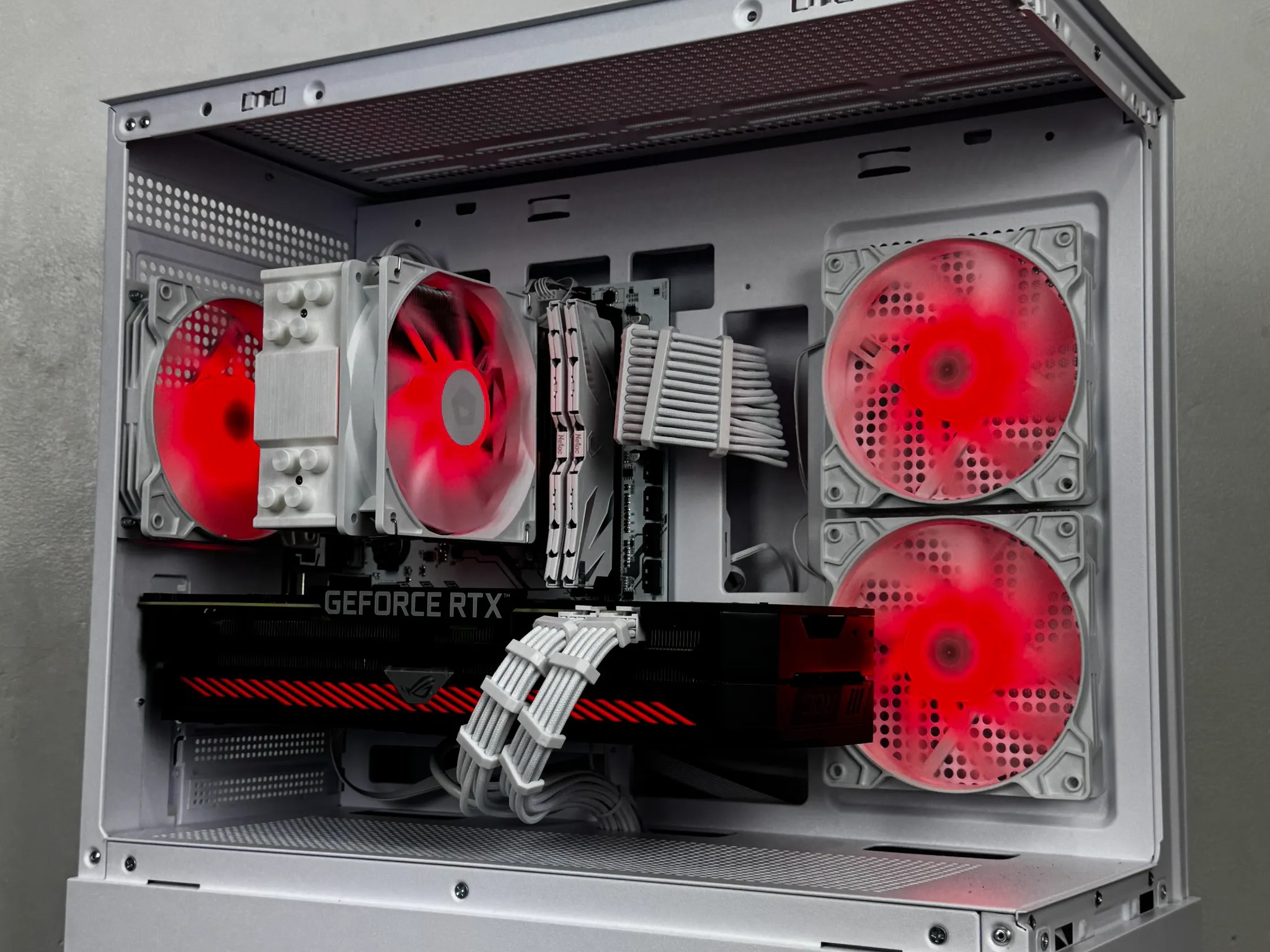 🤍White🤍 Budget Gaming PC (Ryzen 5 5500 + RTX 3070 + 16gb of Ram)