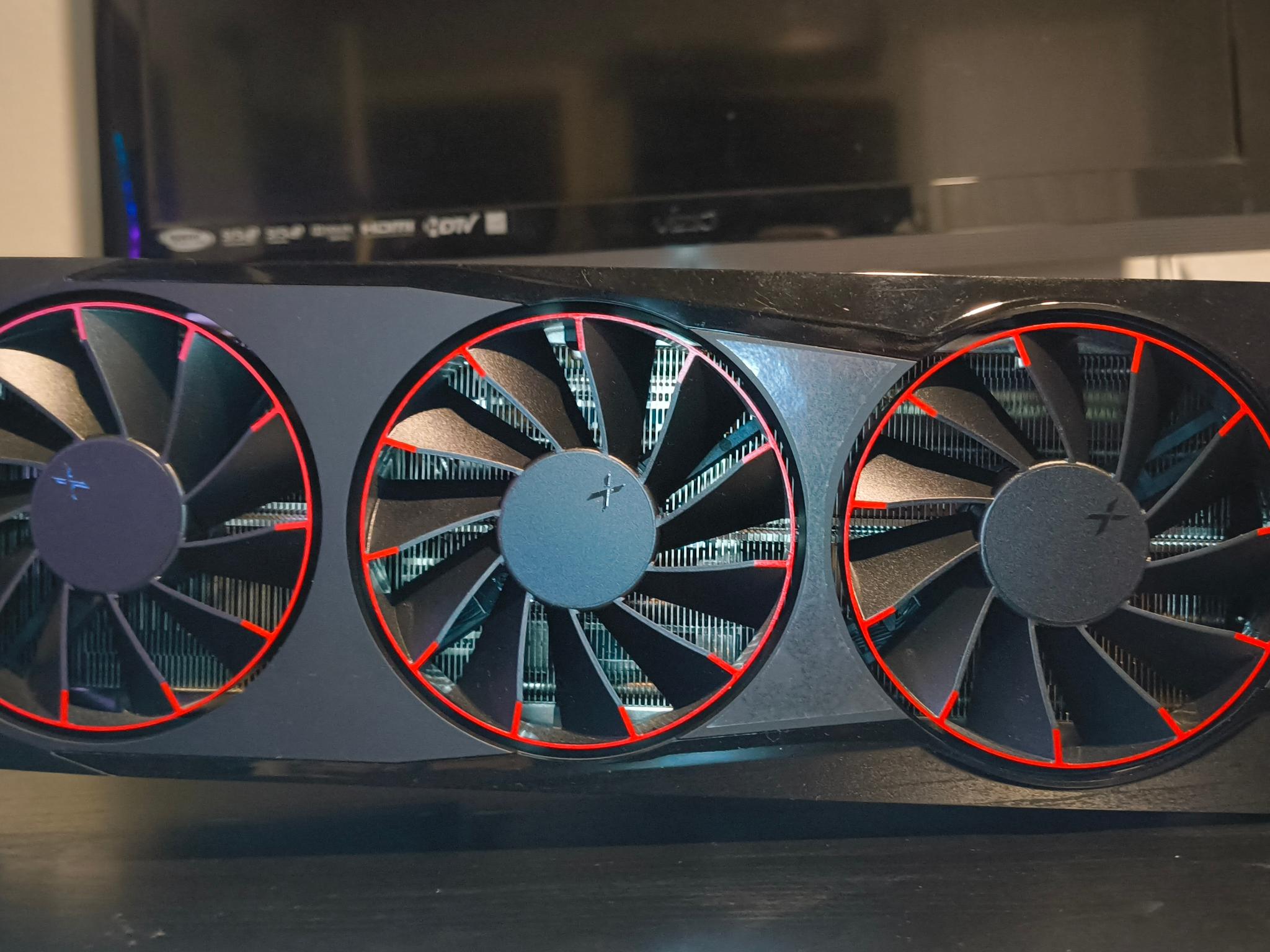 XFX QuickSilver Magnetic Air AMD Radeon RX 9070 XT 16 GB GDDR6 Pro Gaming