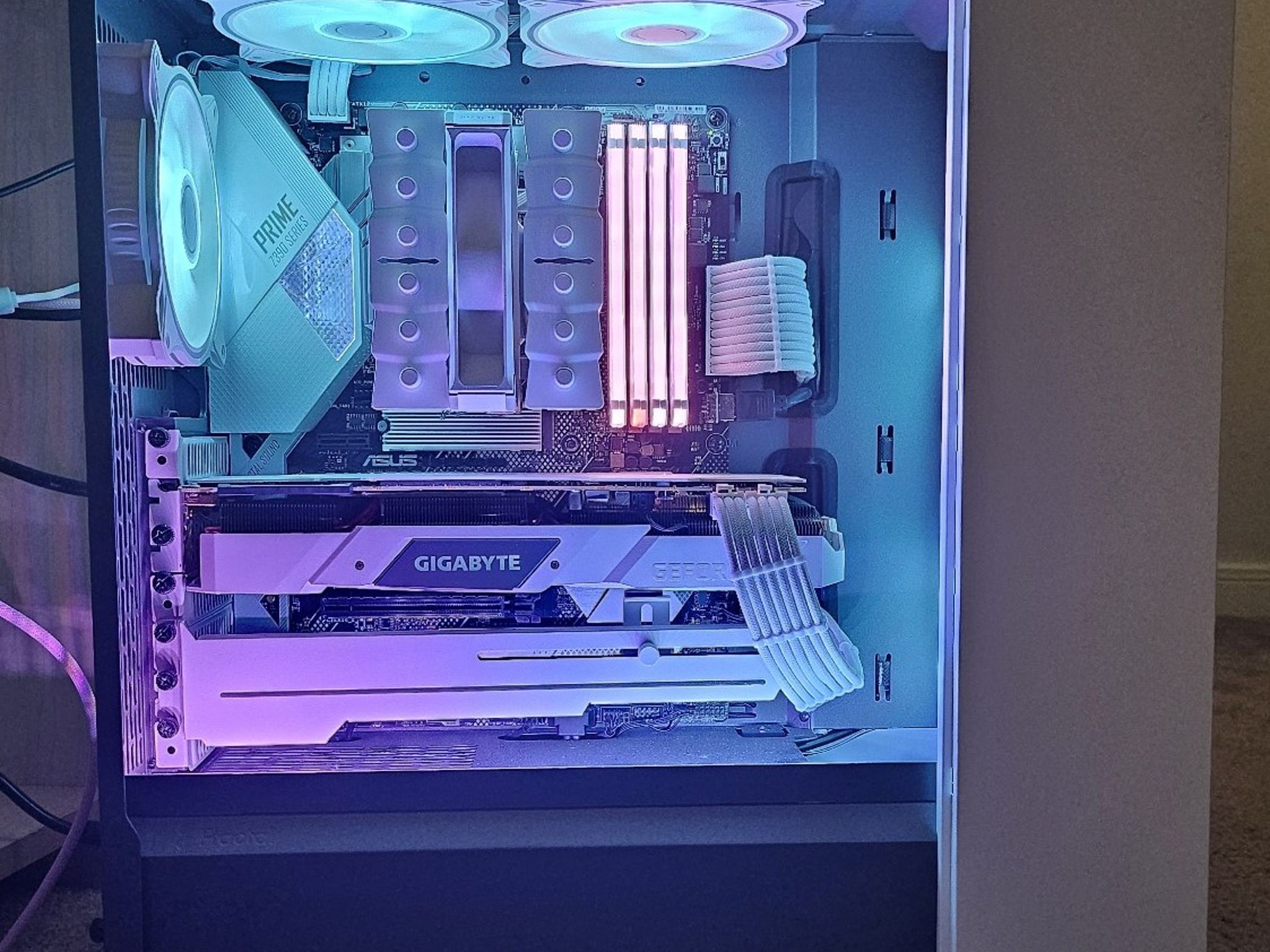 Great Mid-range Gaming PC - i7 9700K | RTX 2070 Super | 32GB DDR4 | Custom PSU Cables