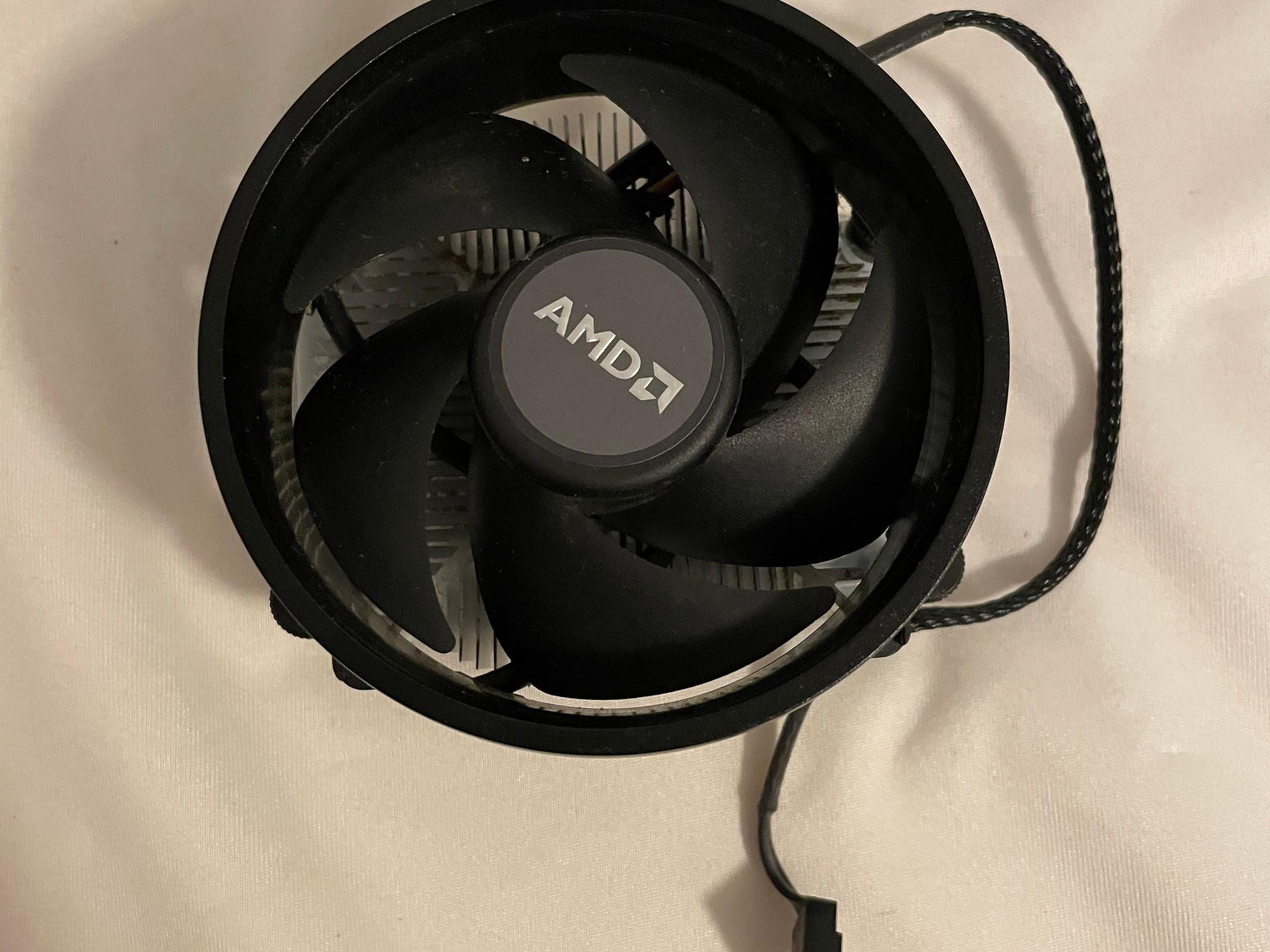 AMD Ryzen 5 2600 w/ Free AMD Wraith Stealth CPU Cooler