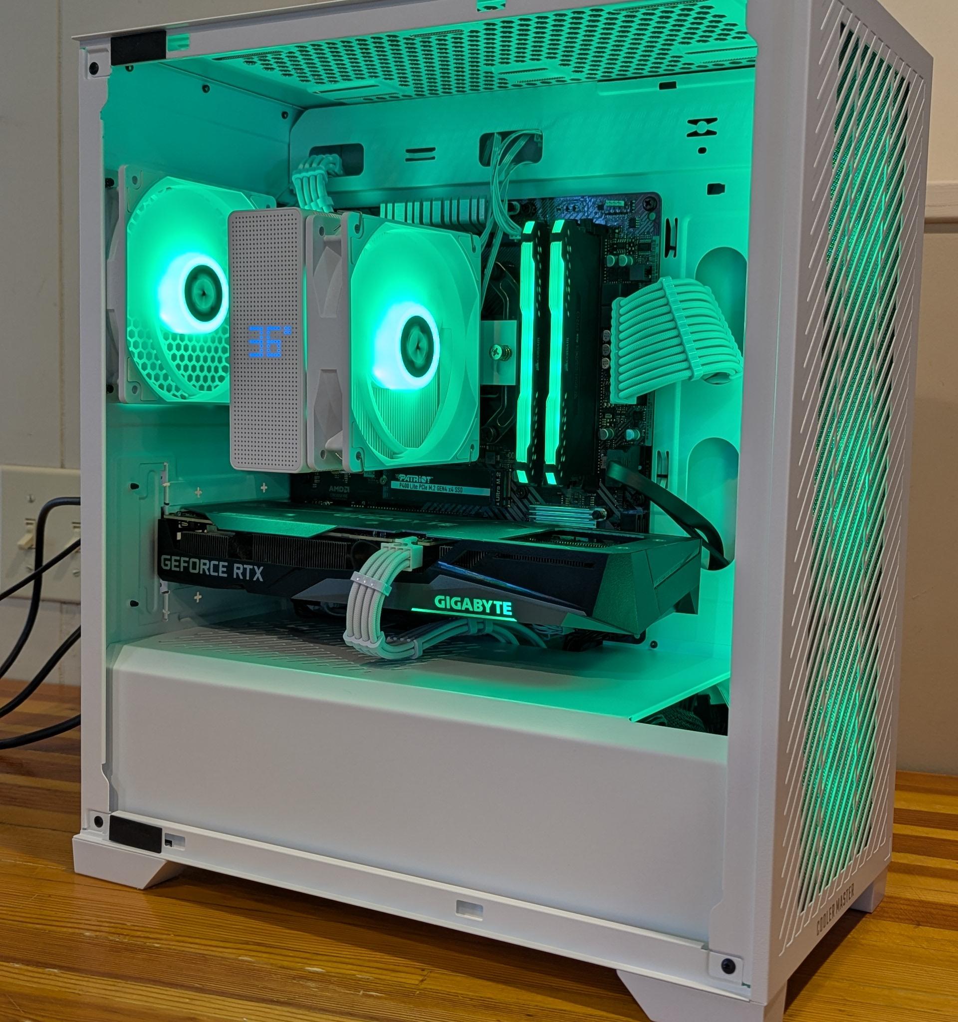 RTX 3060 || Ryzen 5 3600 || Black and White Gaming PC