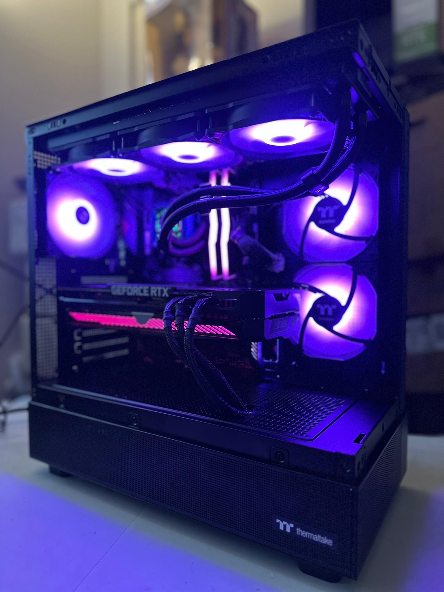 Ryzen 7 5800XT / RTX 3080 Ti / 1TB NVME / 32GB RAM