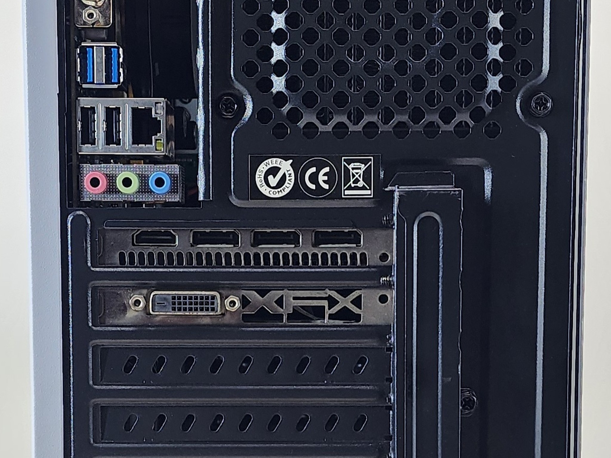 Gaming PC A10-8770 8GB RAM 128GB SSD + 500GB HDD RX 470 8GB Windows 11 Computer