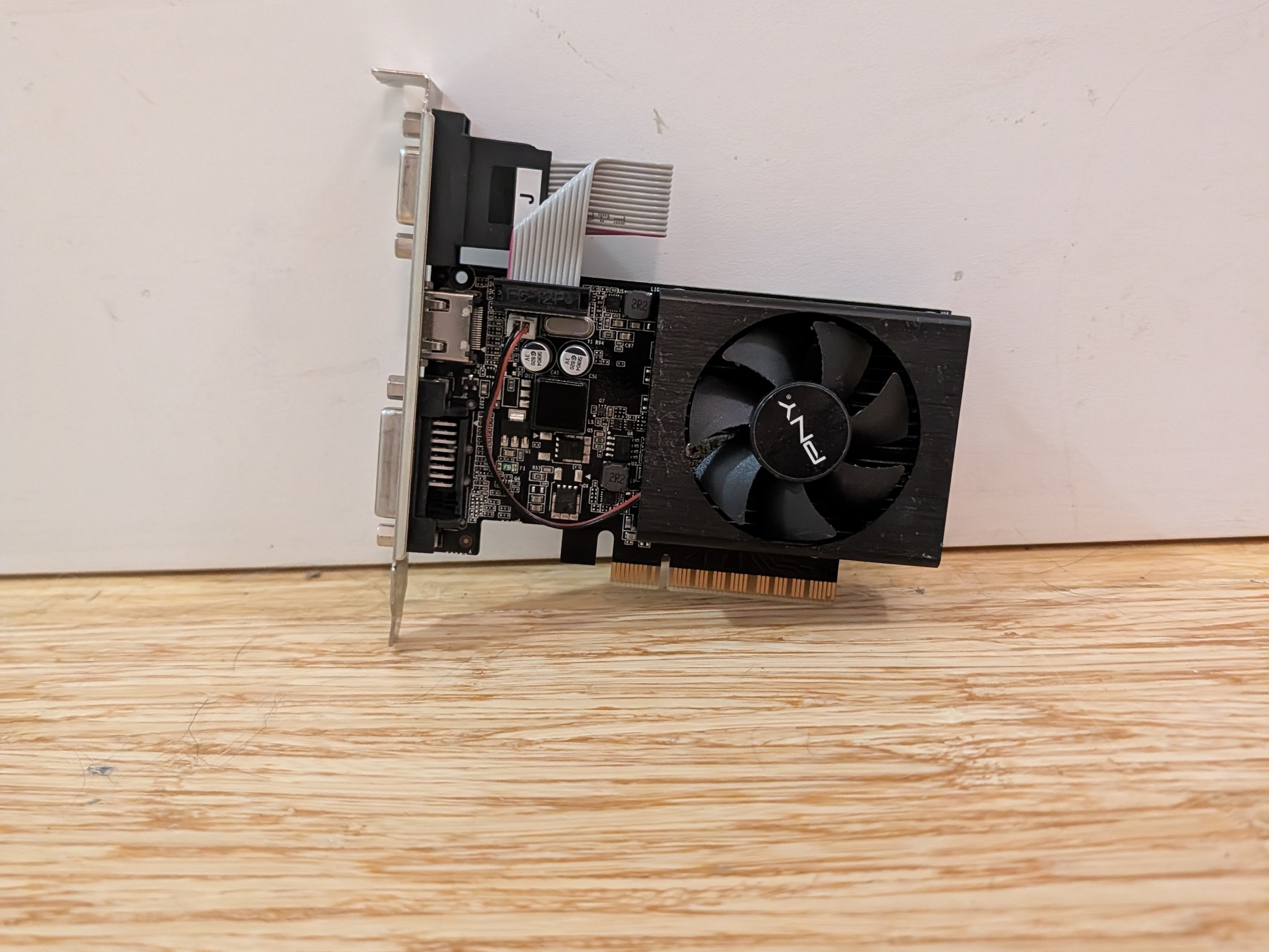 PNY GT 710