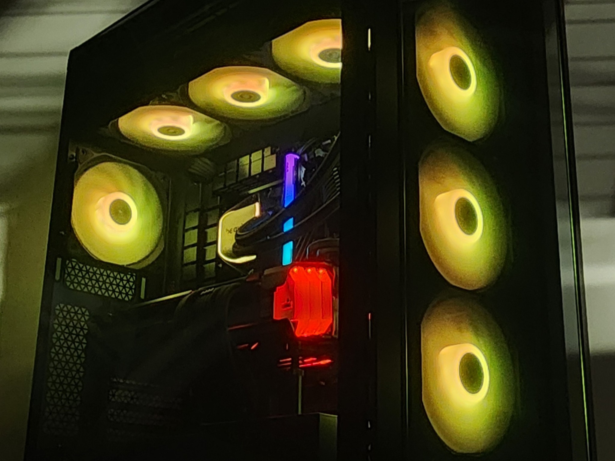 Gaming PC Ryzen 7 7800X3D 16GB RAM 1TB SSD RX 6900 XT 16GB Windows 11 Computer