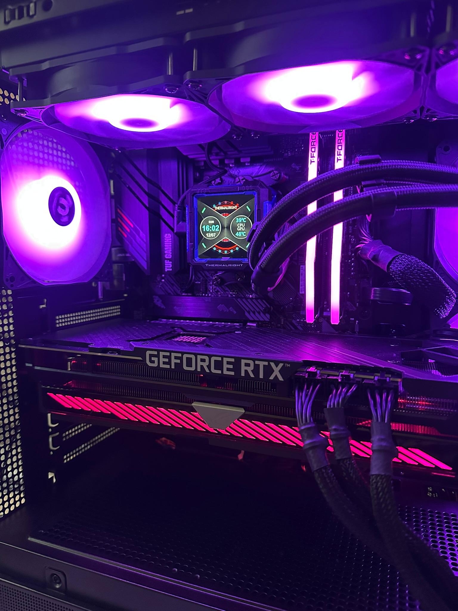 Ryzen 7 5800XT / RTX 3080 Ti / 1TB NVME / 32GB RAM