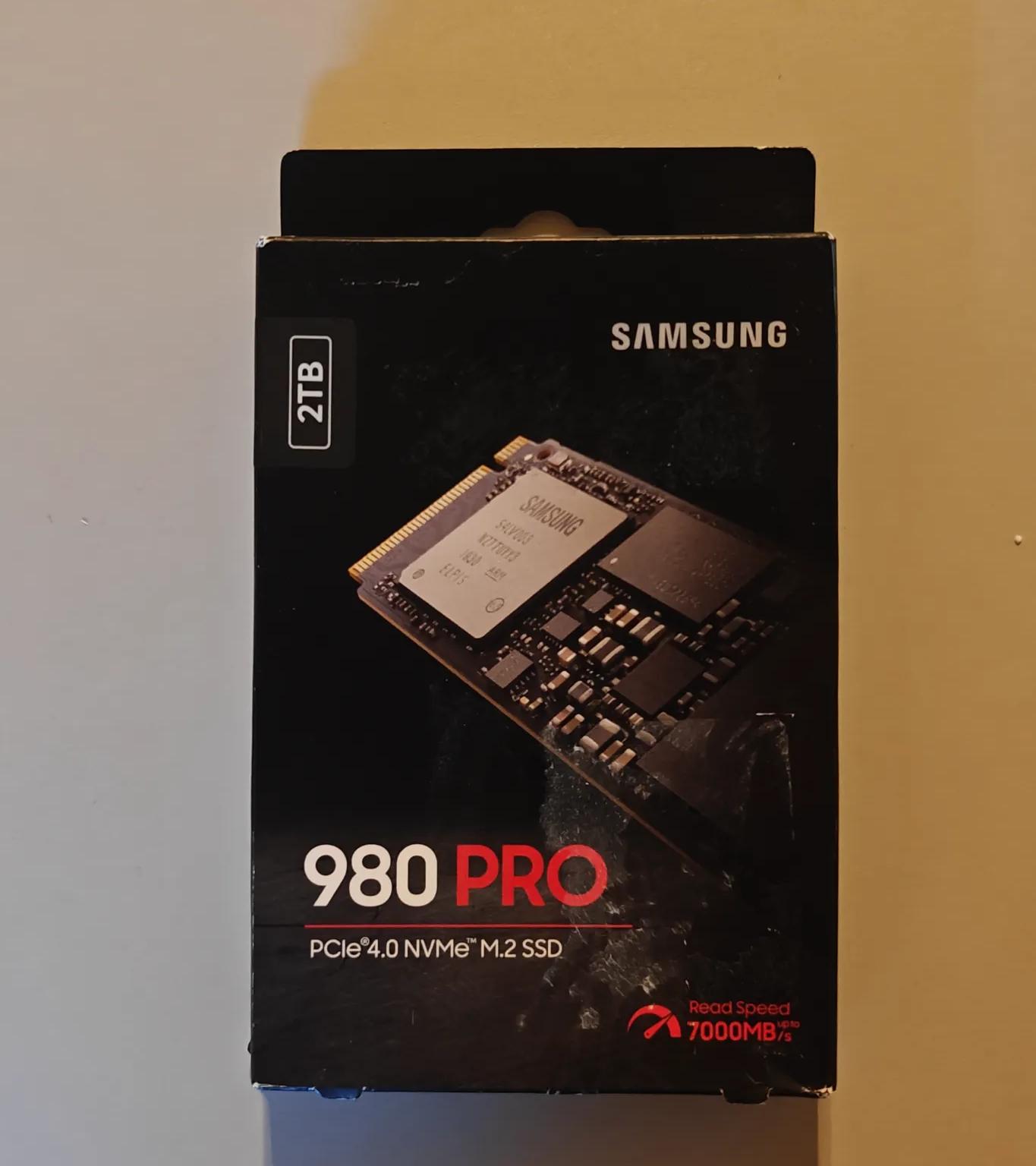 Samsung 980 PRO 2TB PCIE 4.0 x 4 NVMe Gen4 M.2 SSD MZ-V8P2T0 7,000MB/s