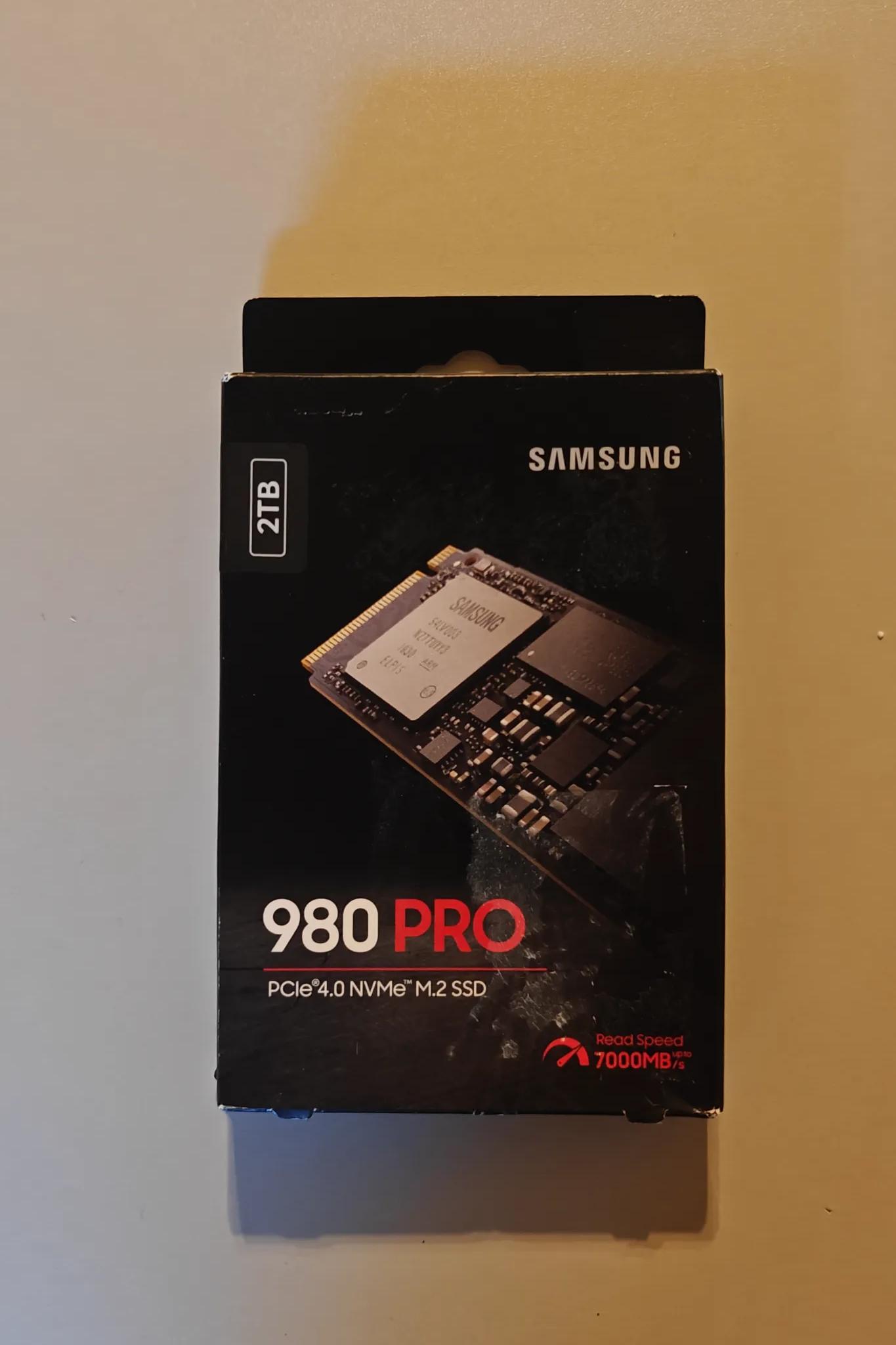 Samsung 980 PRO 2TB PCIE 4.0 x 4 NVMe Gen4 M.2 SSD MZ-V8P2T0 7,000MB/s