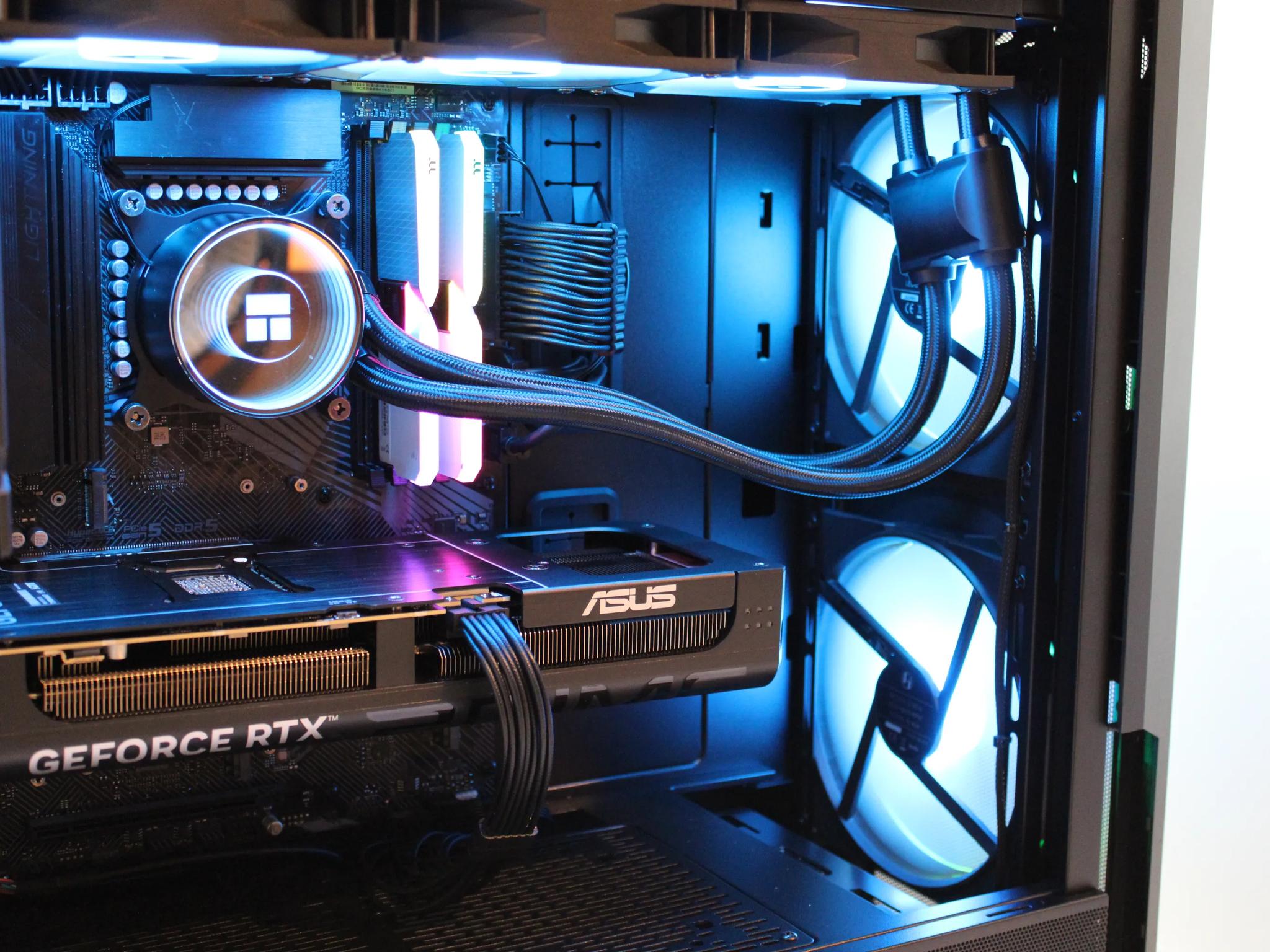 CUSTOM GAMING PC i9 and 5070