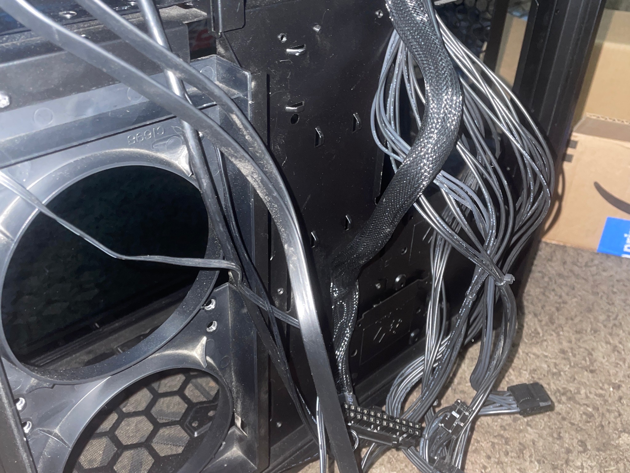 IN WIN & SKYTECH GAMING BLACK RED LED SECC ABS PC CASE